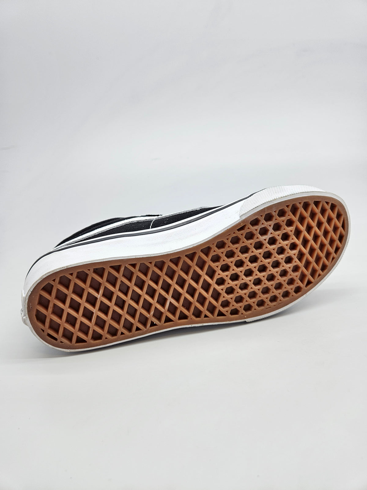 VANS NOVI ORIGINAL PATIKI BR 37