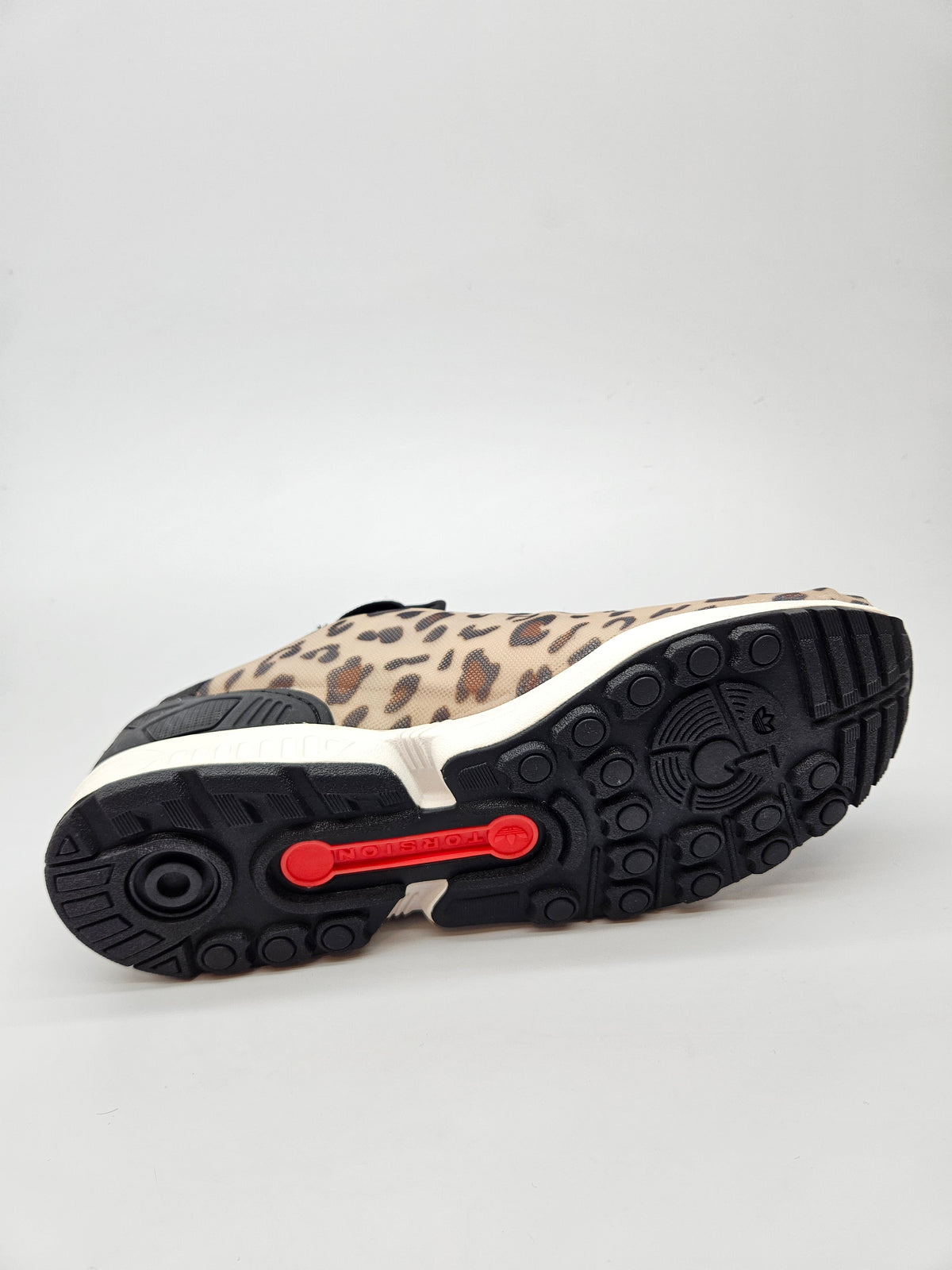 ADIDAS NOVI ORIGINAL PATIKI BR 44