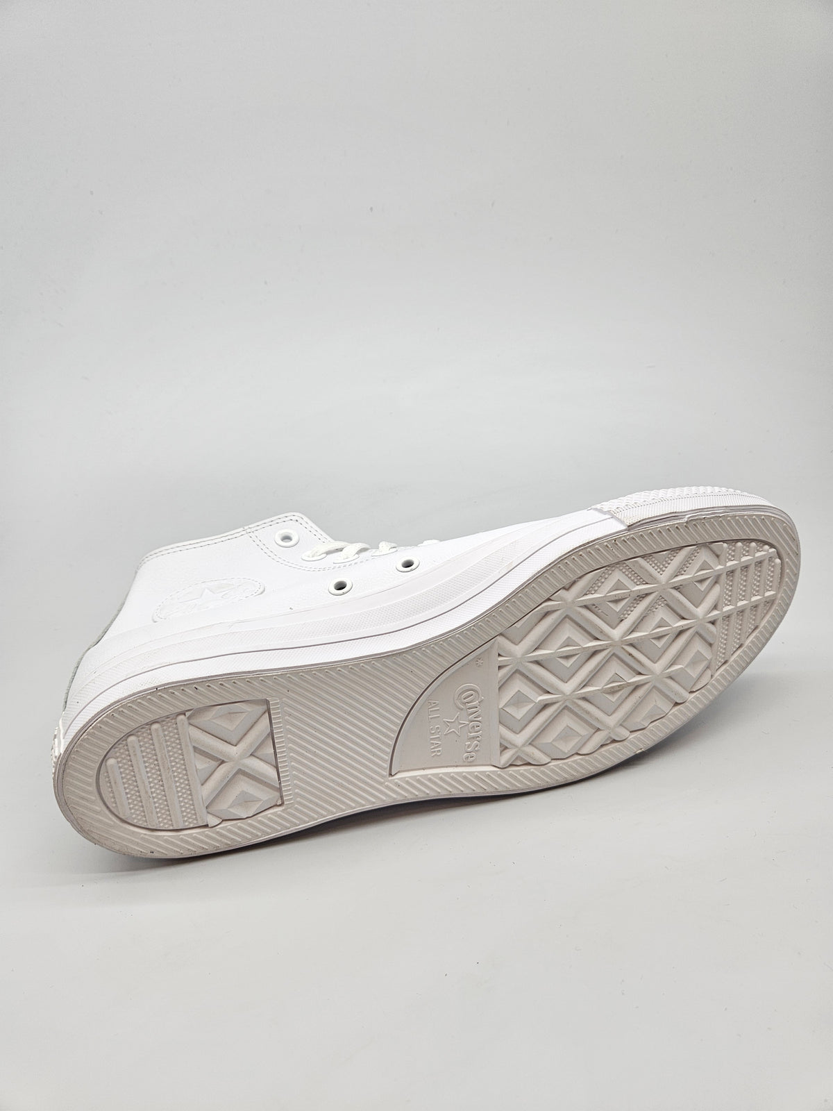 CONVERSE ORIGINAL KOZNI PATIKI BR 41.5