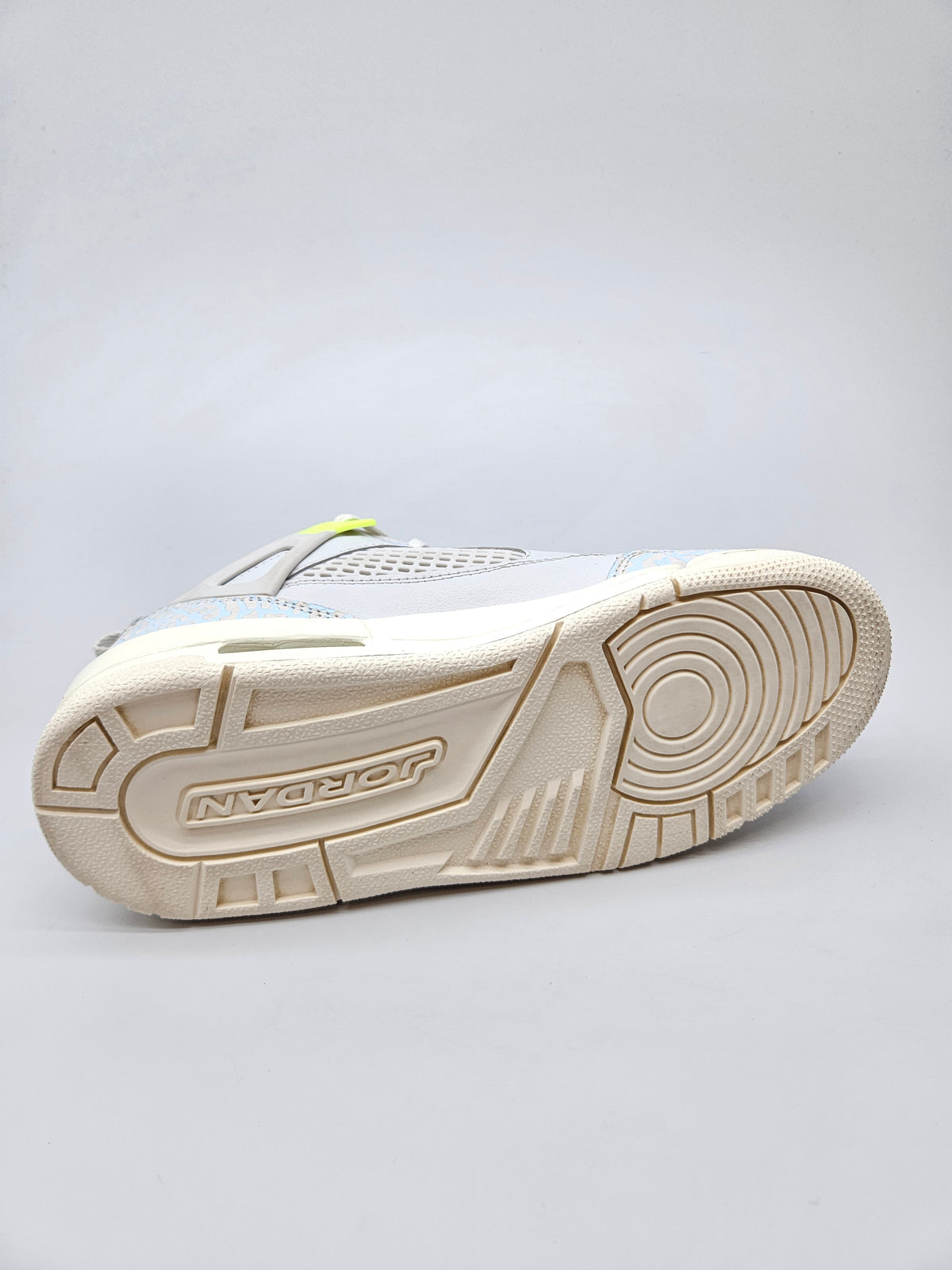 NIKE JORDAN ORIGINAL PATIKI BR 36.5