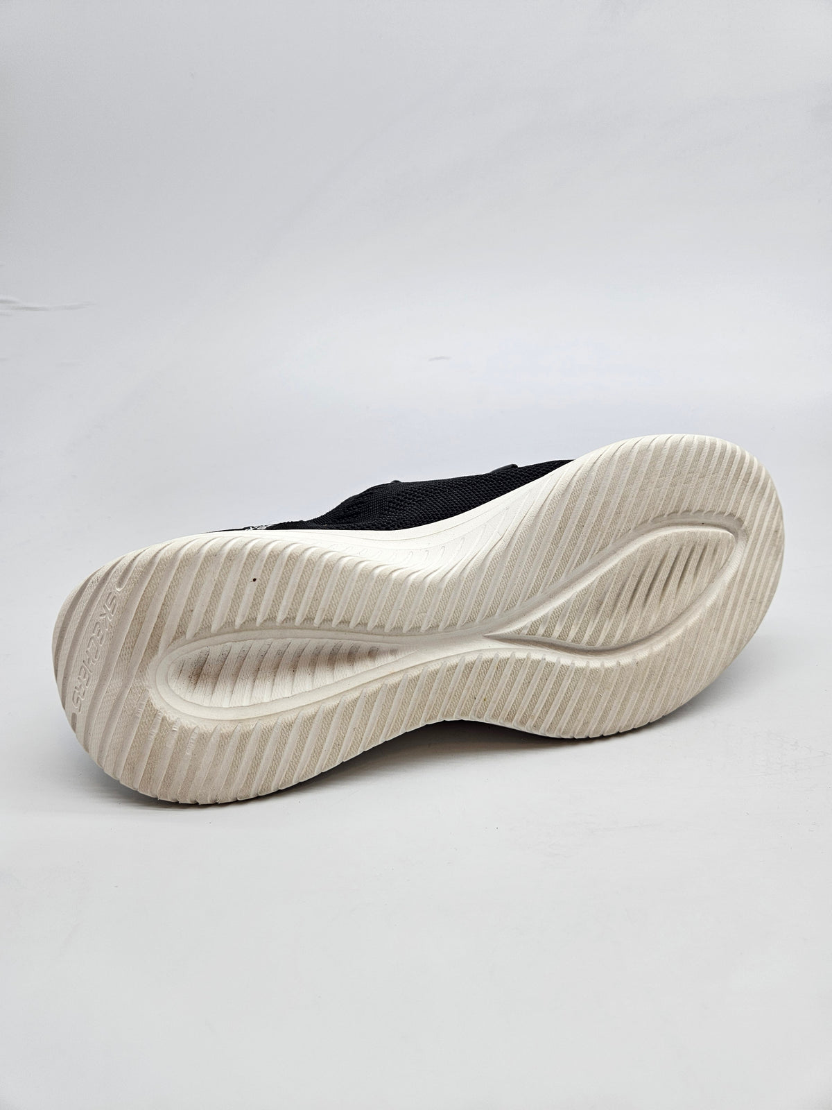 SKECHERS MEMORY ORIGINAL PATIKI BR 38.5