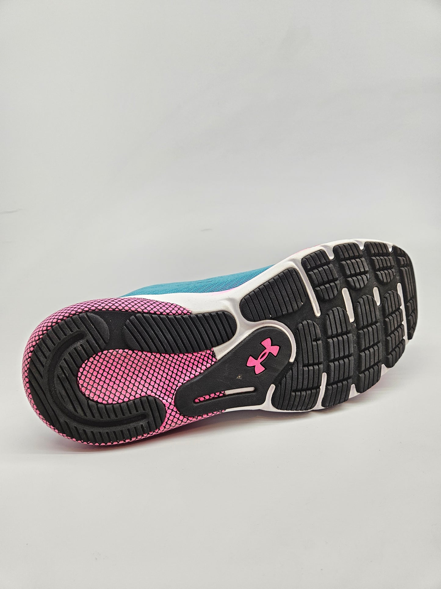 UNDER ARMOUR ORIGINAL PATIKI BR 42.5