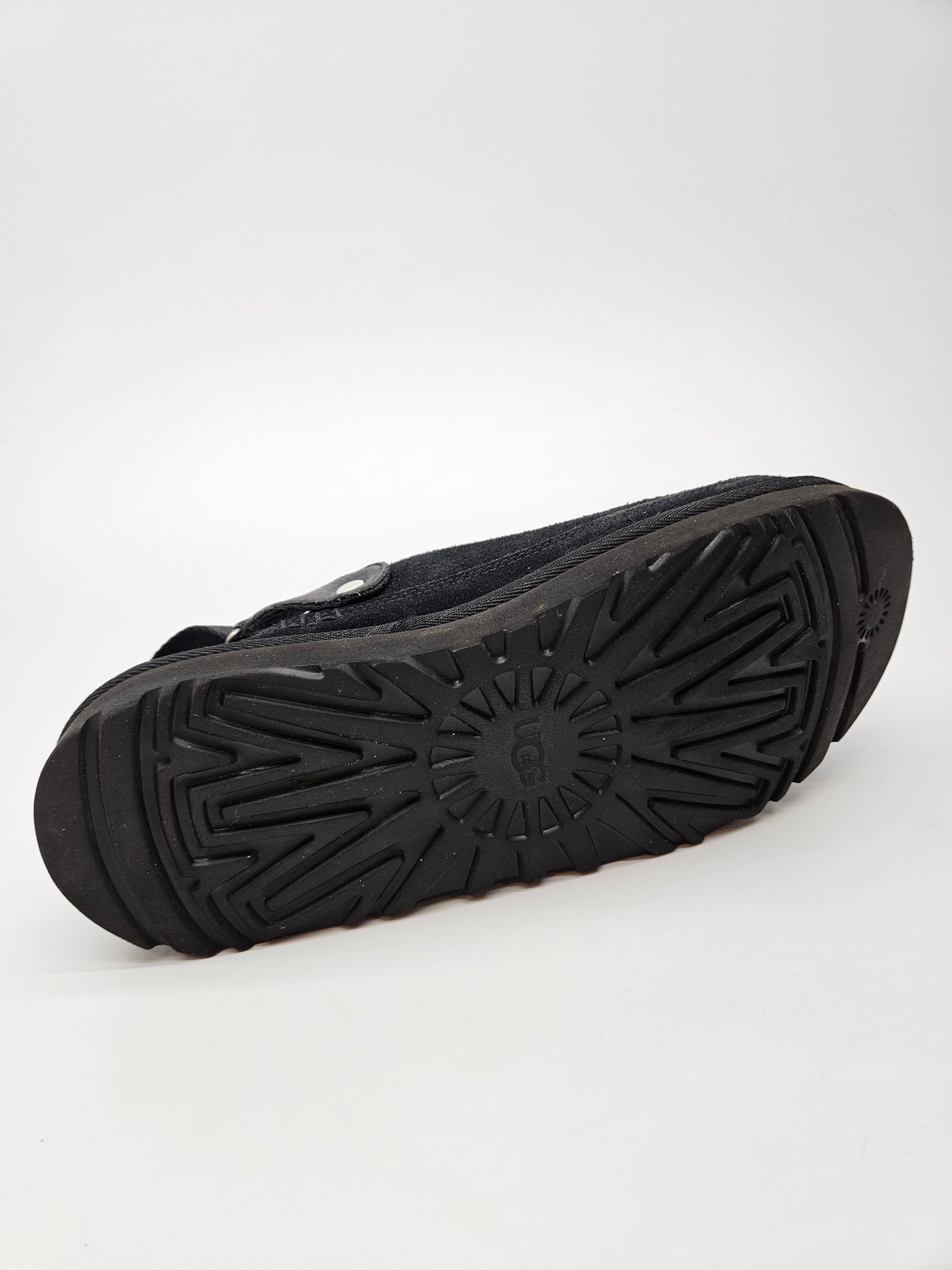 UGG AUSTRALIA ORIGINAL KOZNI SANDALI BR 43