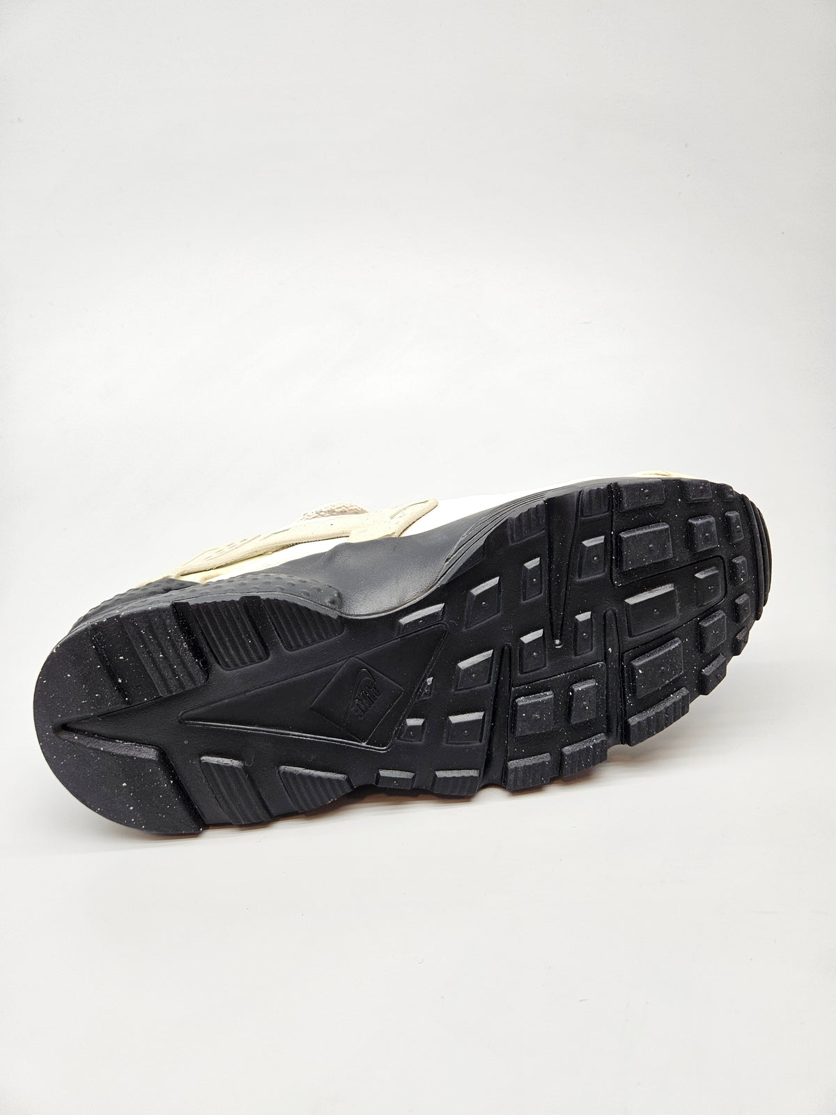 NIKE NOVI ORIGINAL PATIKI BR 38