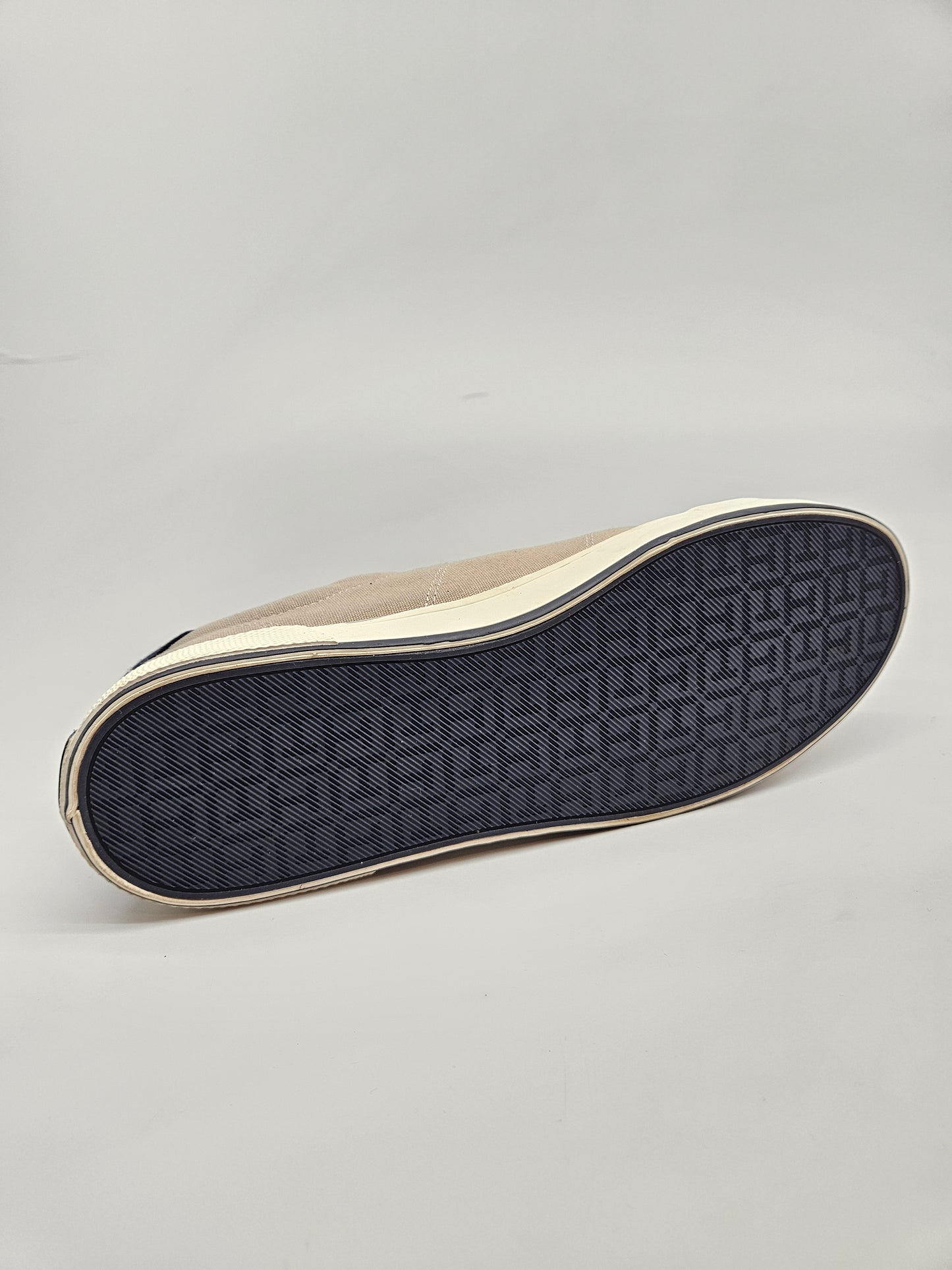 TOMMY HILFIGER NOVI ORIGINAL PATIKI BR 41