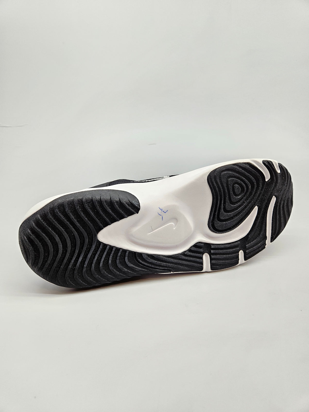NIKE NOVI ORIGINAL PATIKI BR 44
