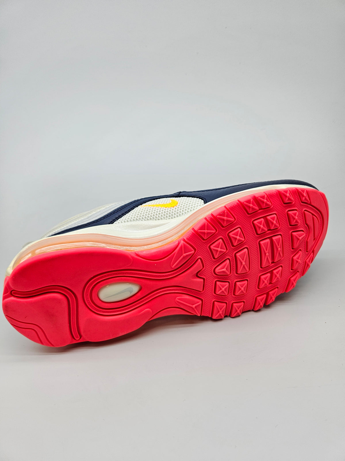 NIKE NOVI ORIGINAL PATIKI BR 37.5