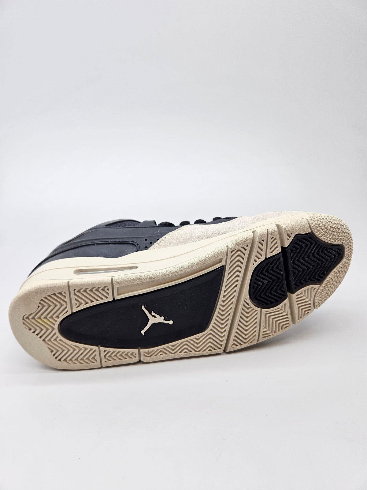 NIKE ORIGINAL PATIKIBR 41