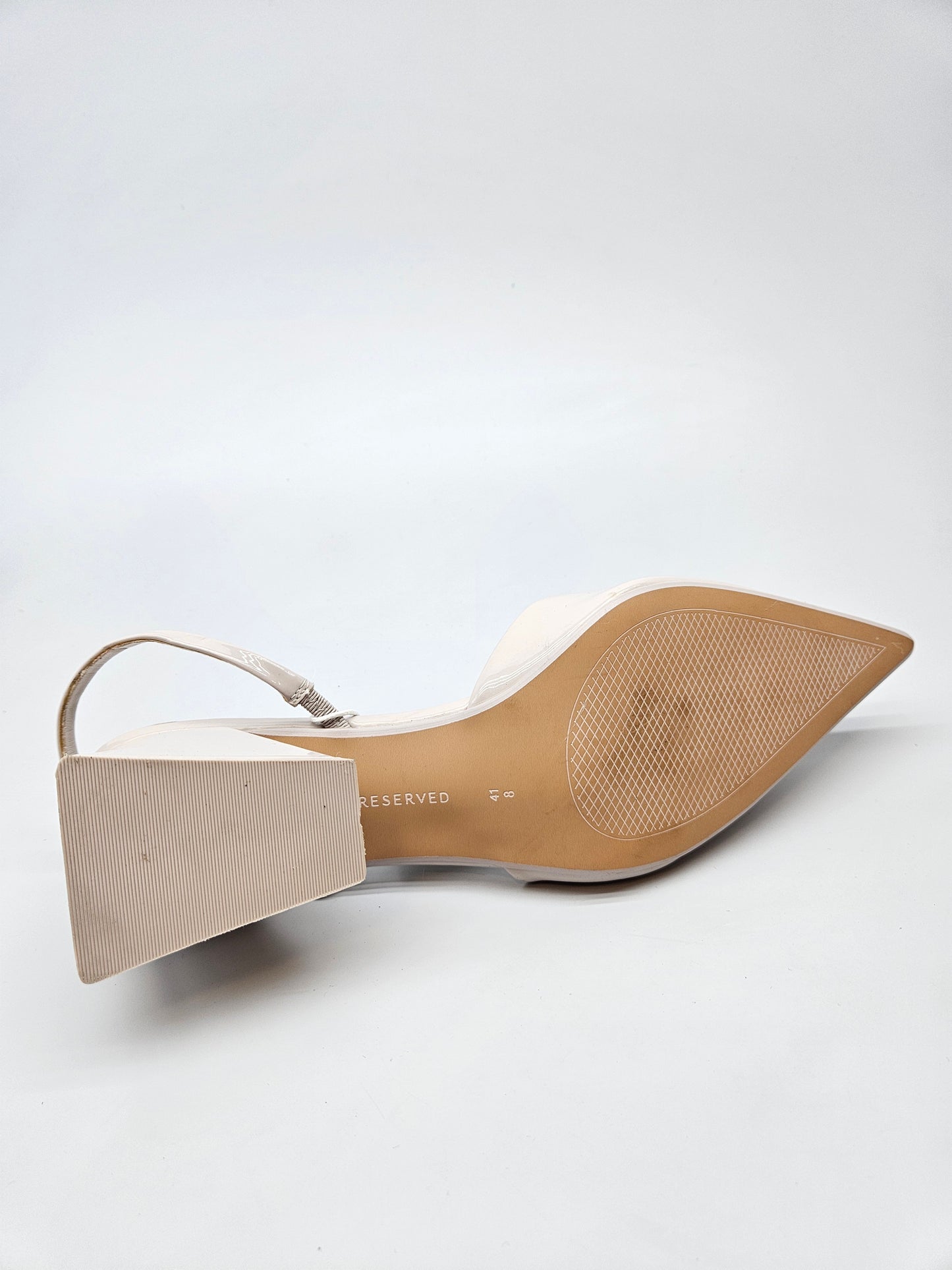 RESERVED NOVI ORIGINAL SANDALI BR 41