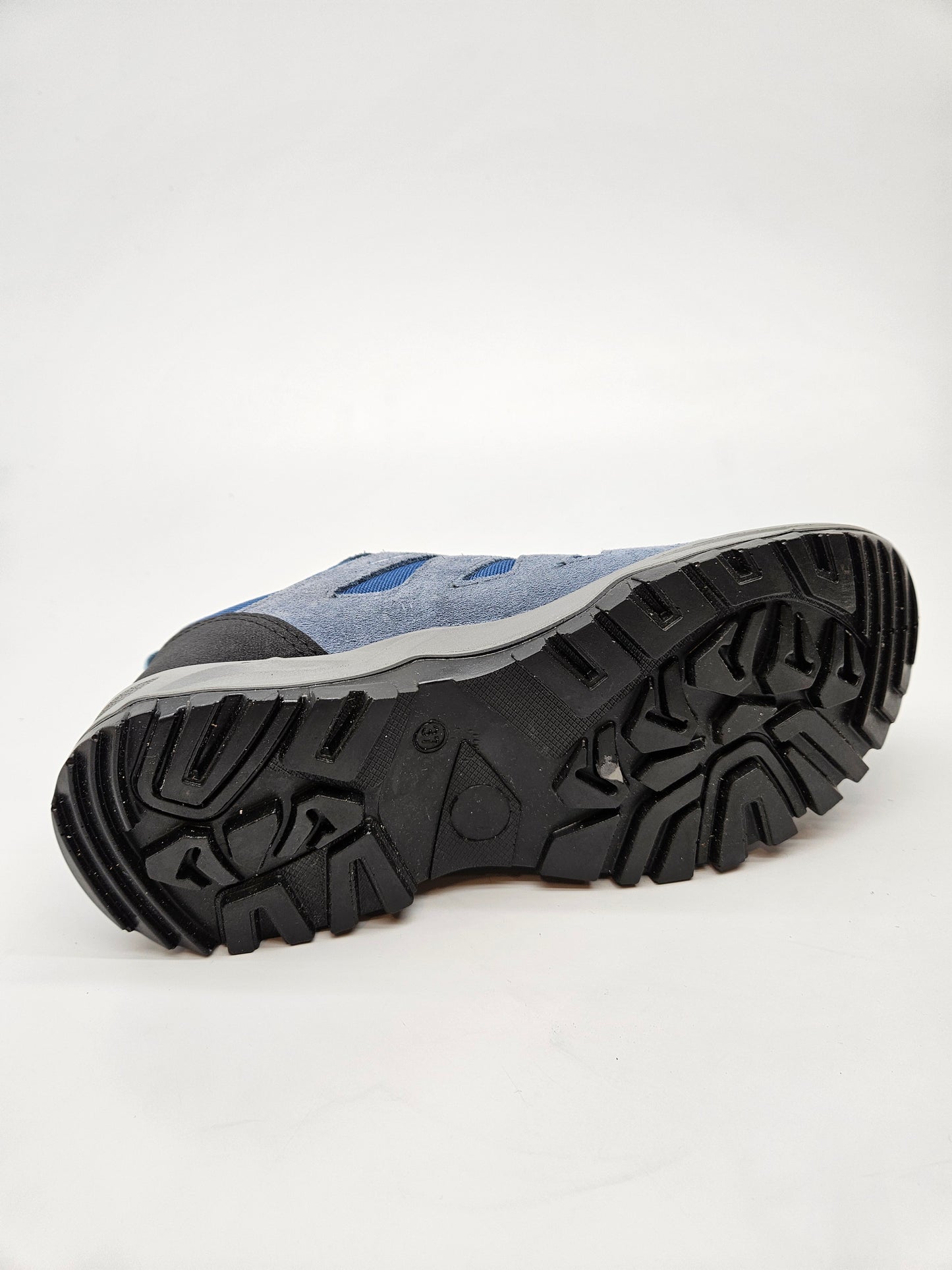 MOUNTAIN PEAK NOVI ORIGINAL VODOTPORNI PATIKI BR 37