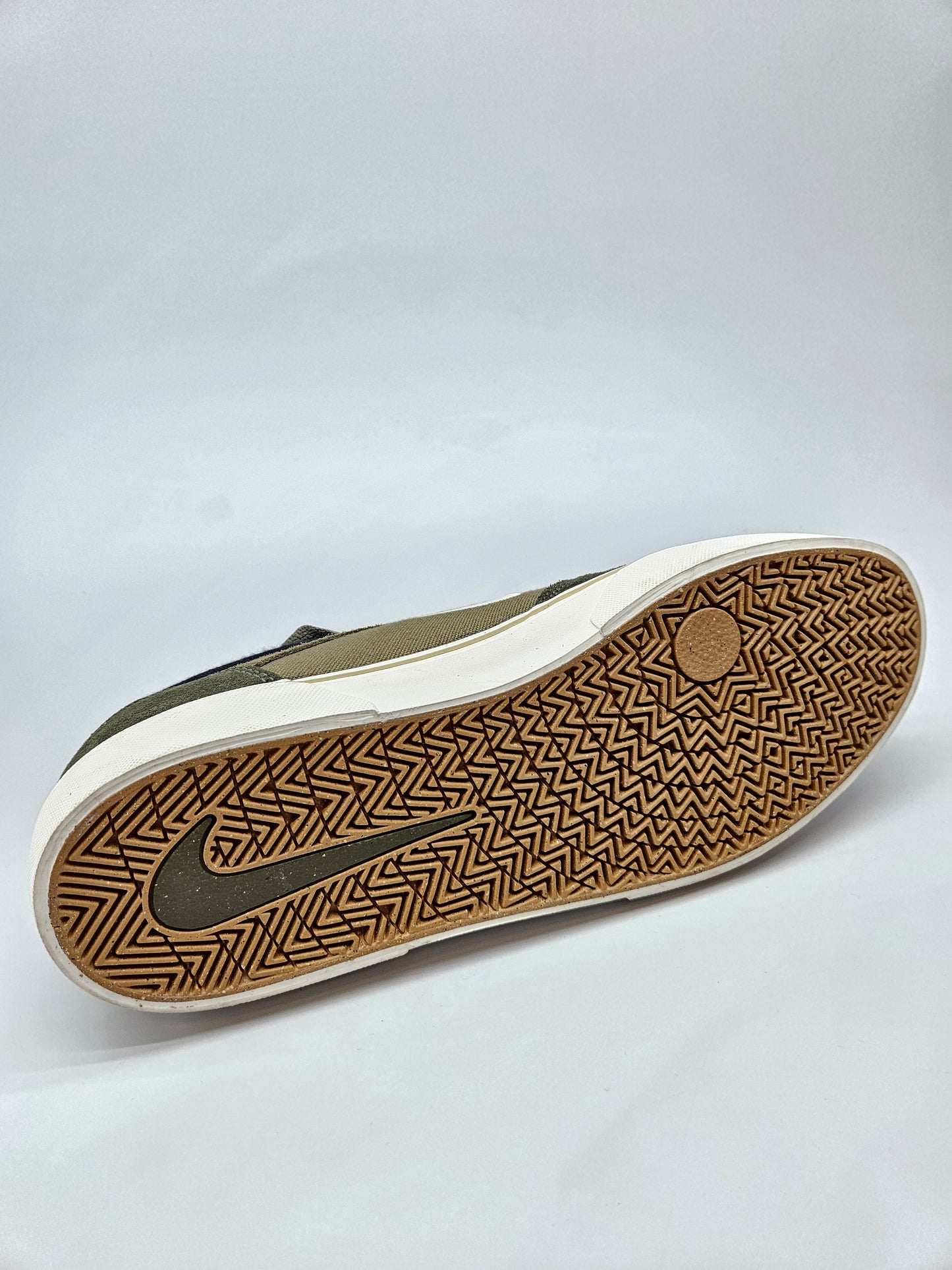 NIKE NOVI ORIGINAL PATIKI BR 47.5