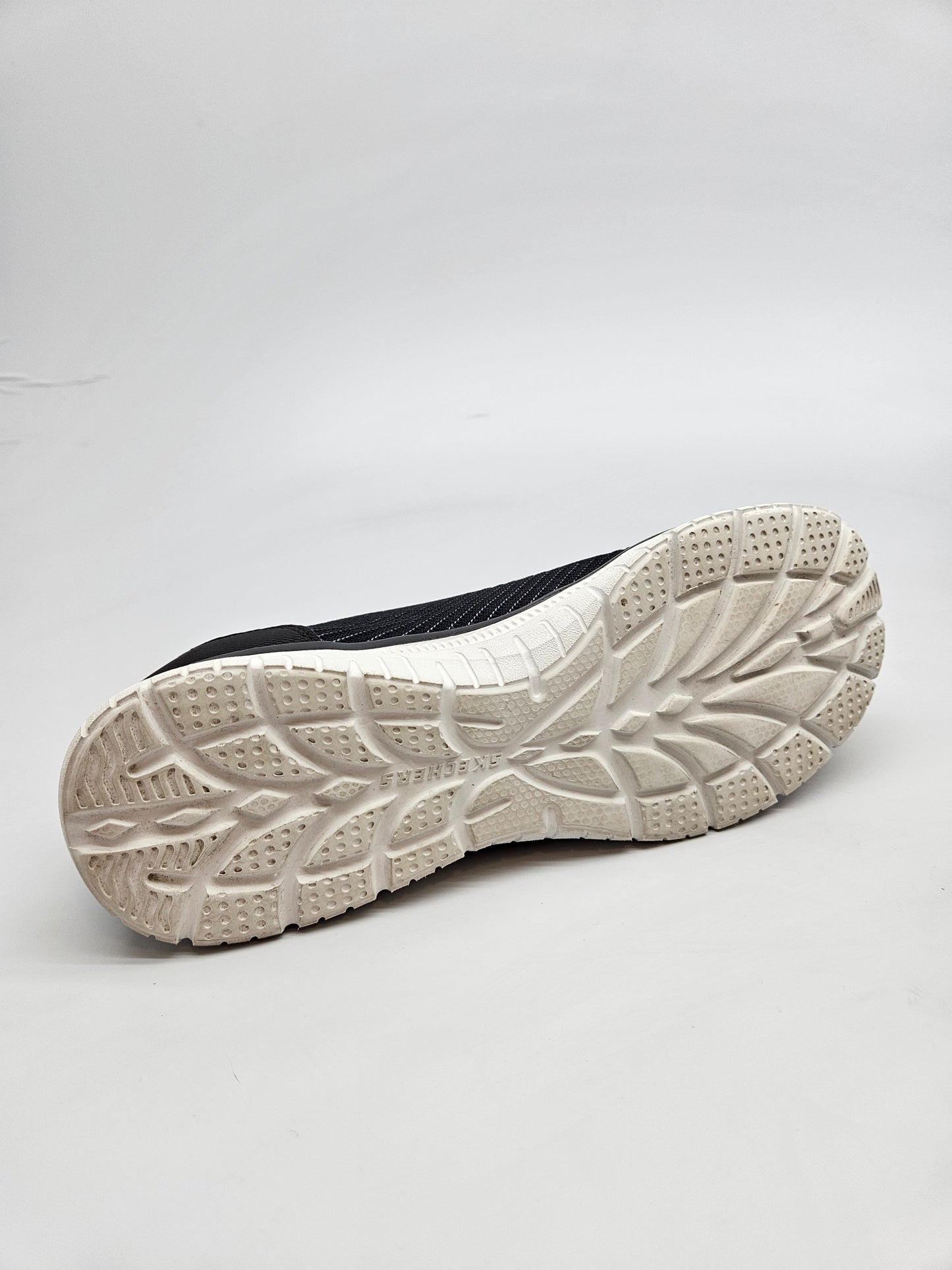 SKECHERS MEMORY ORIGINAL PATIKI BR 39.5