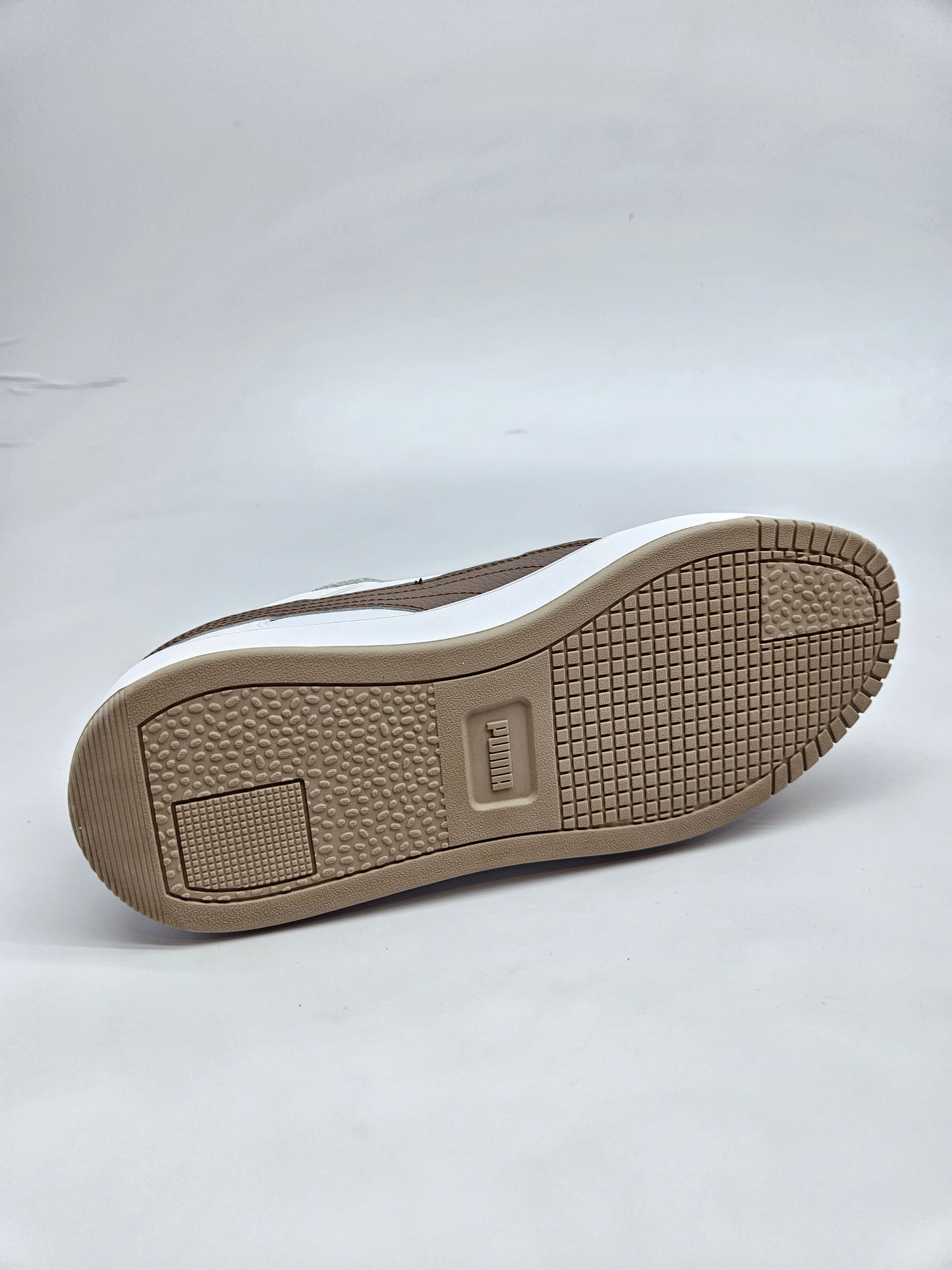 PUMA NOVI ORIGINAL PATIKI BR 38