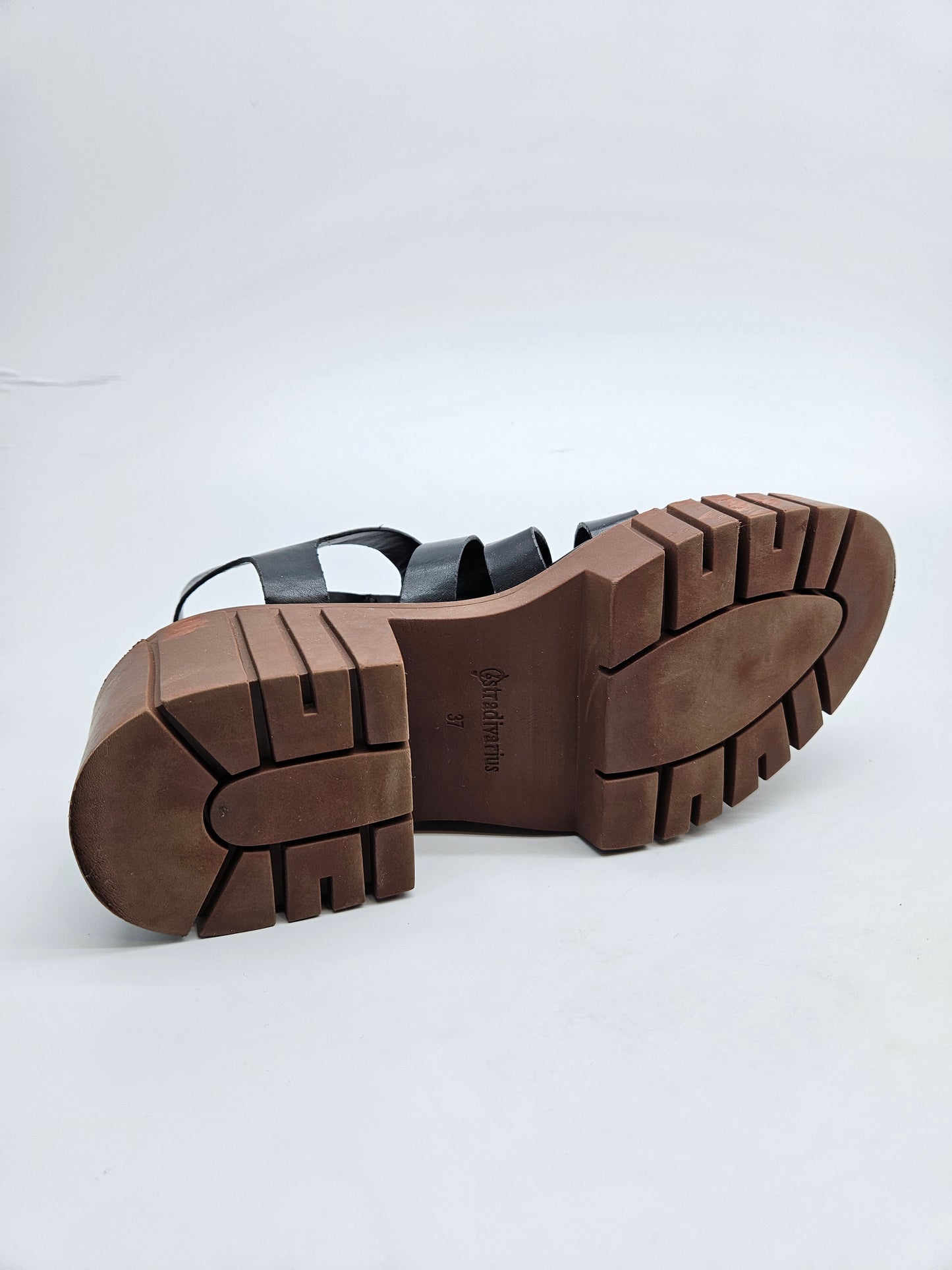 STRADIVARIUS ORIGINAL SANDALI BR 37