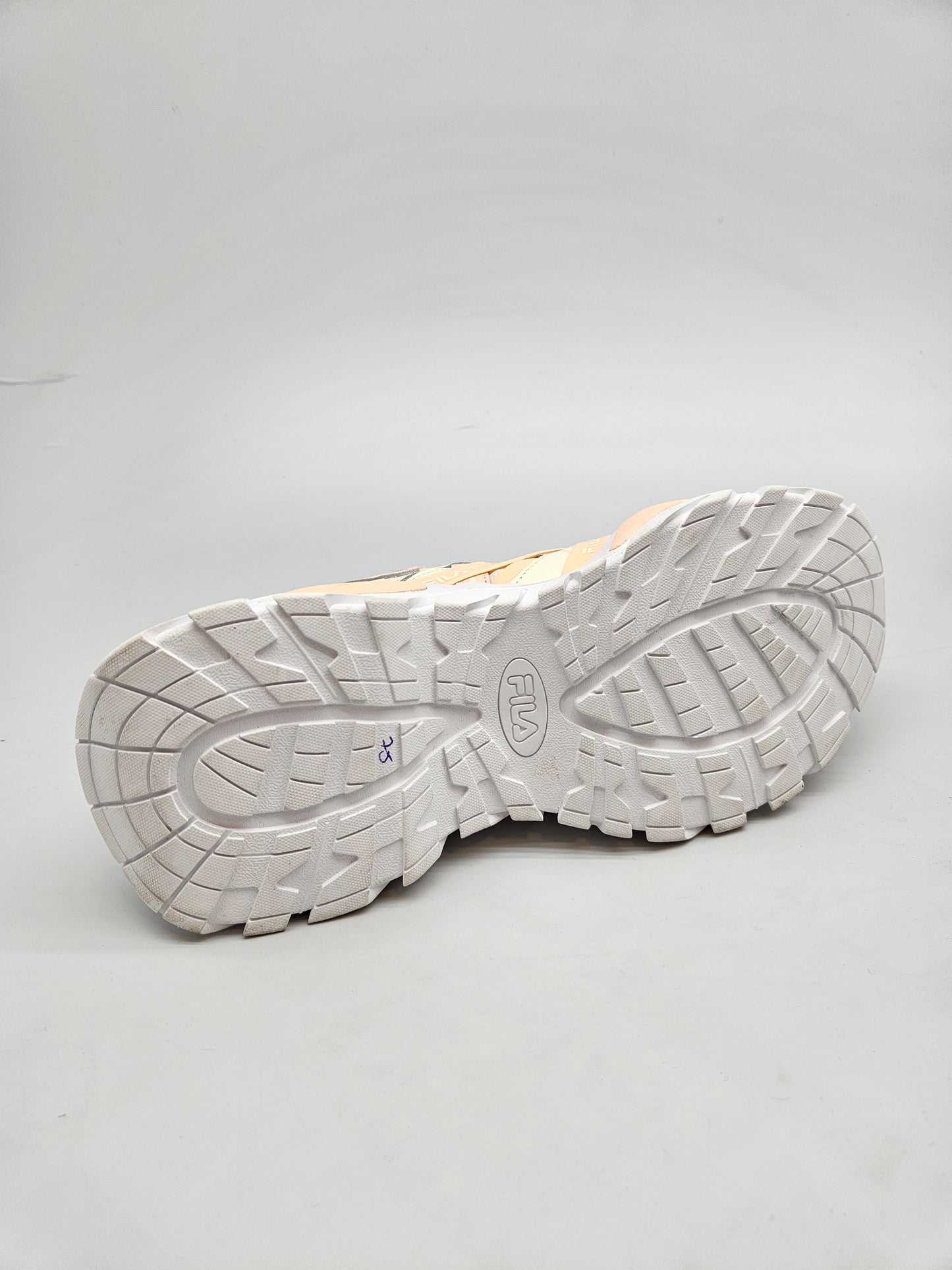 FILA NOVI ORIGINAL PATIKI BR 40