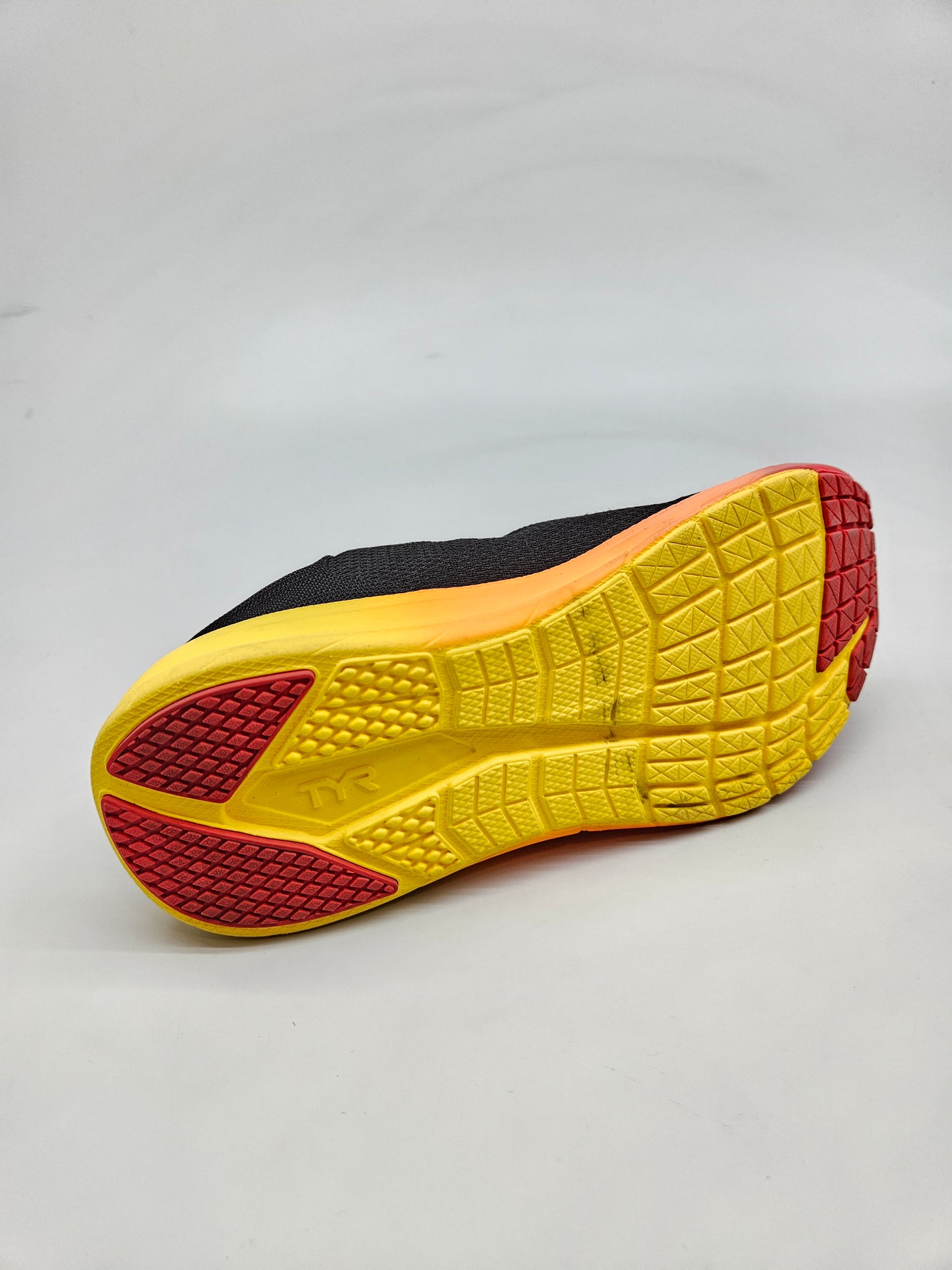 TYR ORIGINAL PATIKI BR 38.5