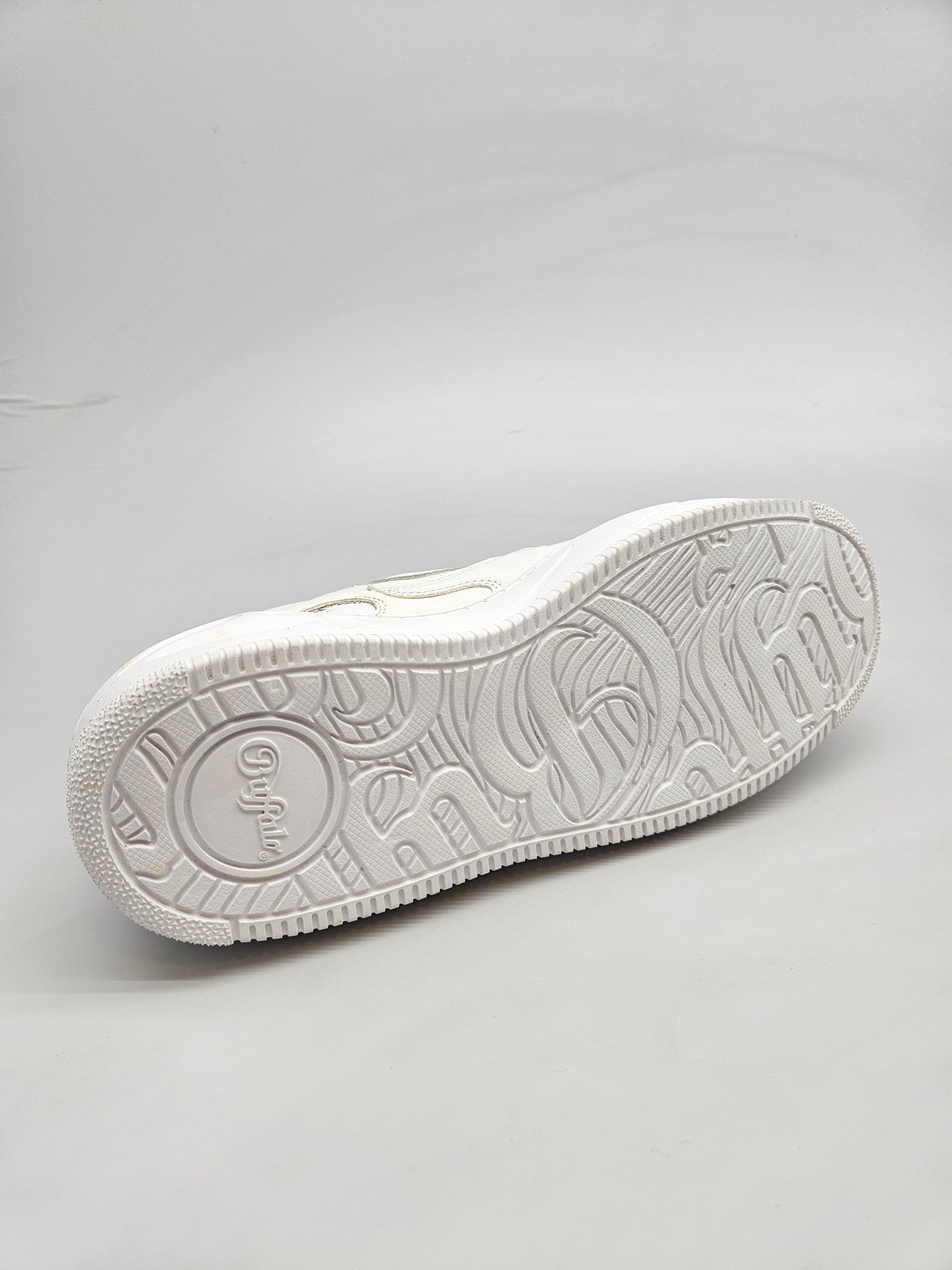 BUFFALO ORIGINAL PATIKI BR 39