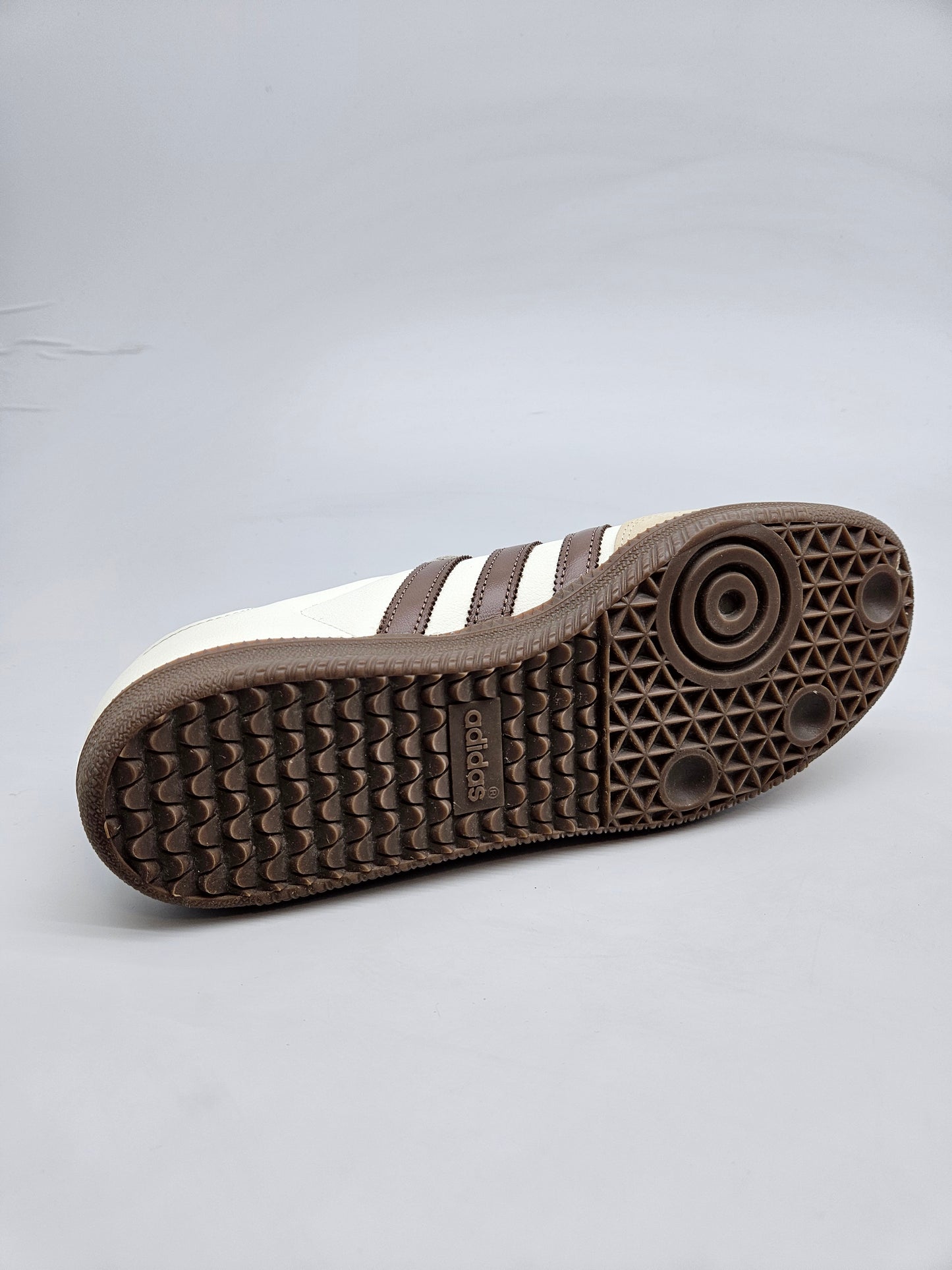 ADIDAS GAZZELE NOVI ORIGINAL PATIKI BR 42