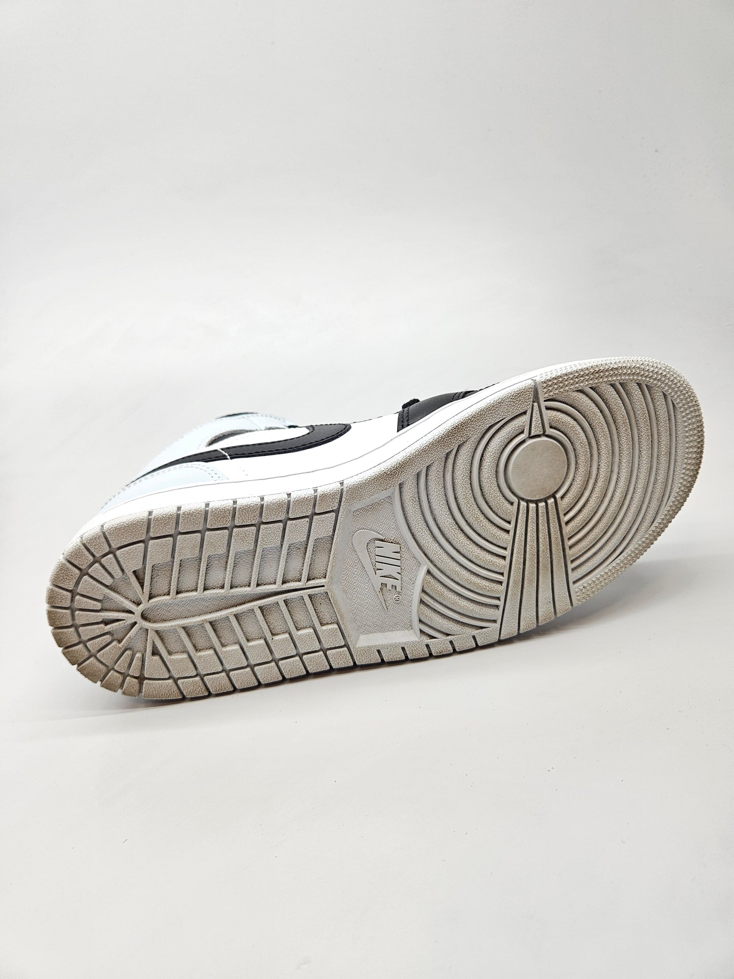NIKE JORDAN ORIGINAL PATIKI BR 41