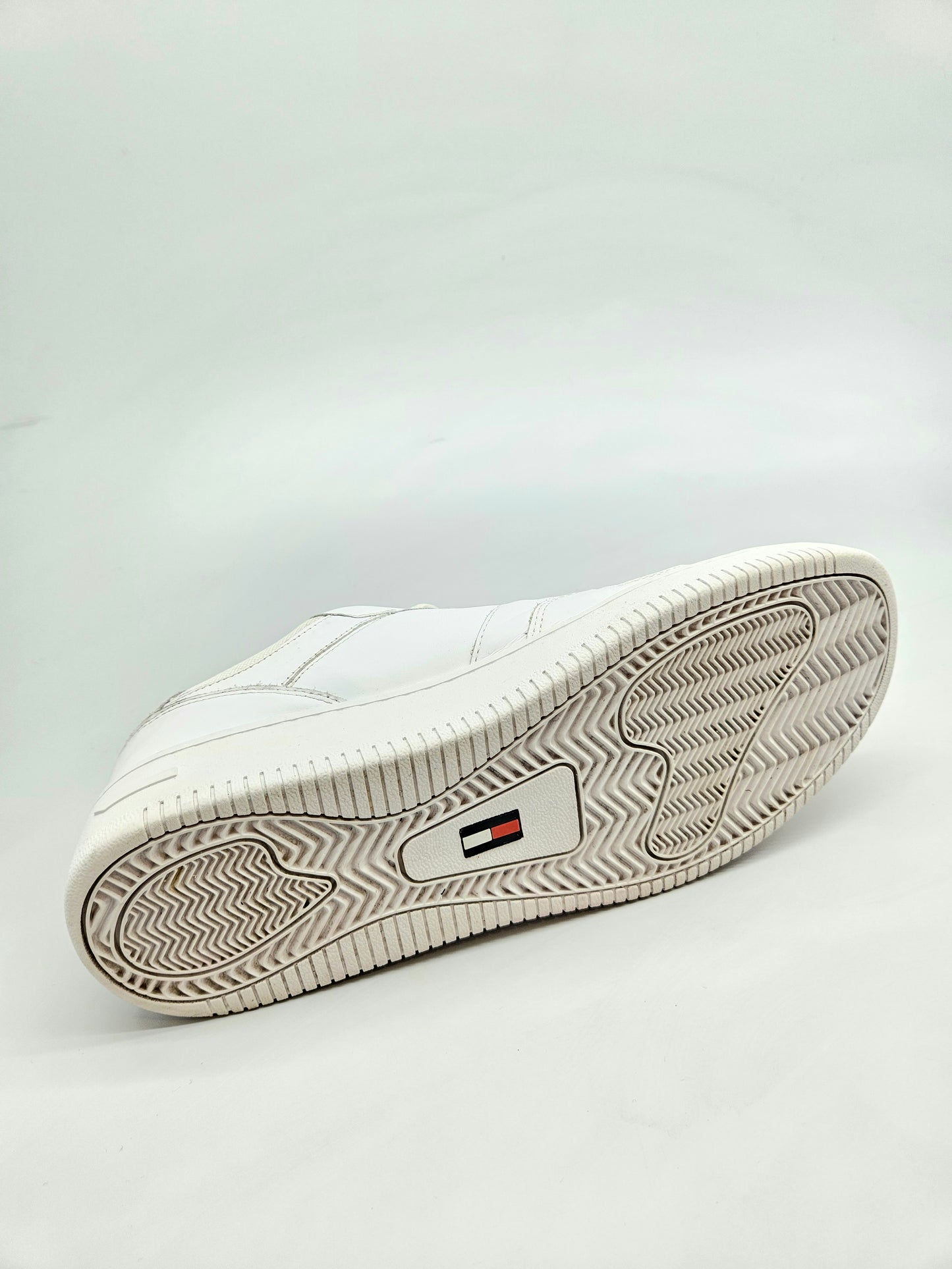 TOMMY HILFIGER ORIGINAL PATIKI BR 44