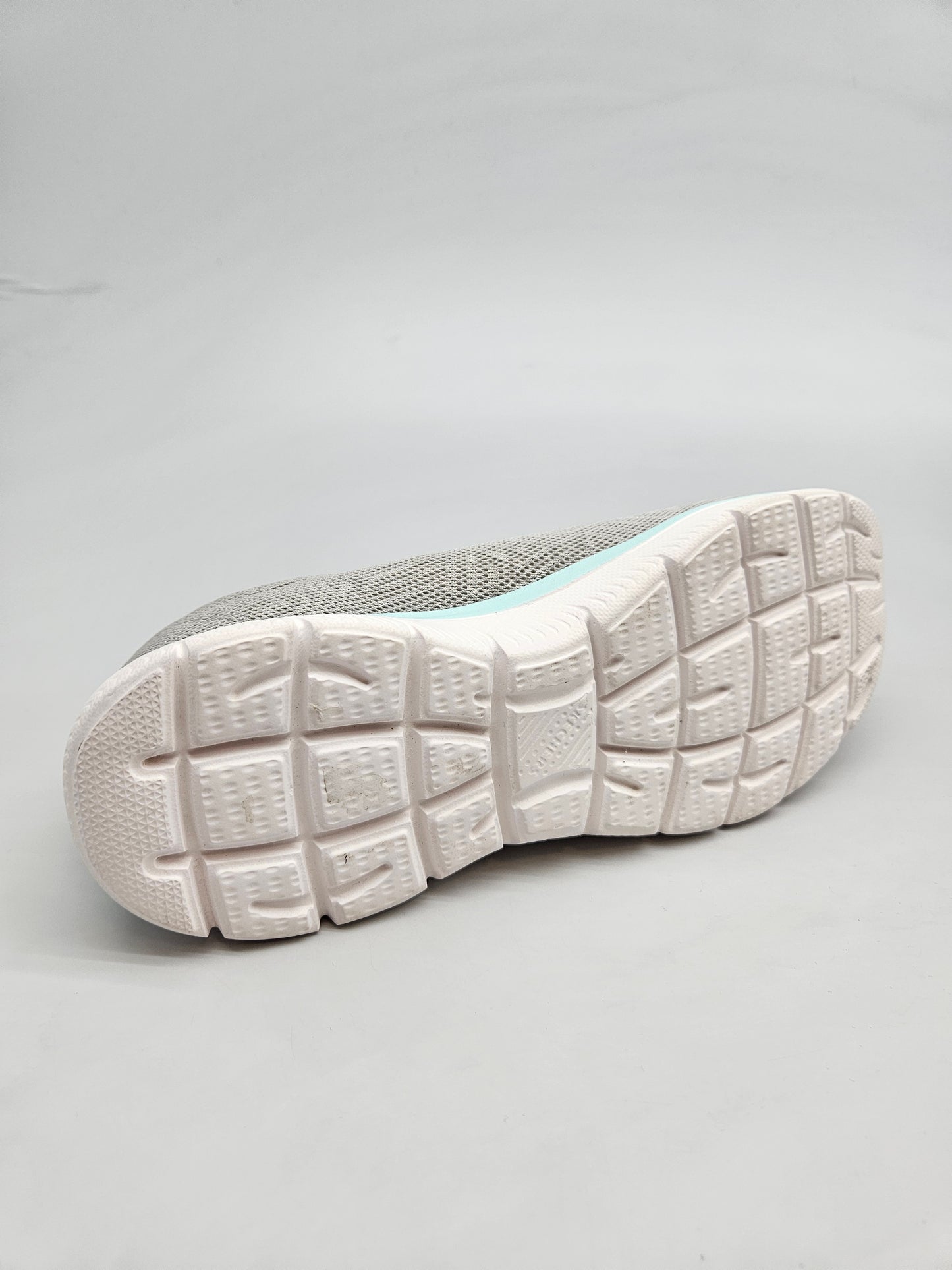 SKECHERS MEMORY ORIGINAL PATIKI BR 37.5