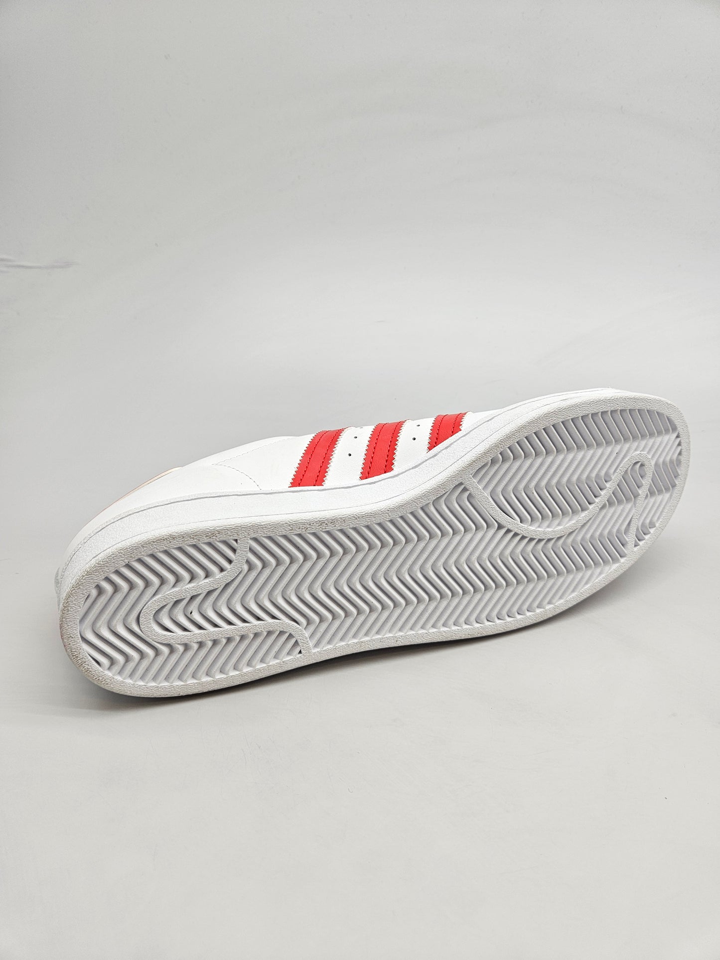 ADIDAS SUPERSTAR NOVI ORIGINAL PATIKI BR 43