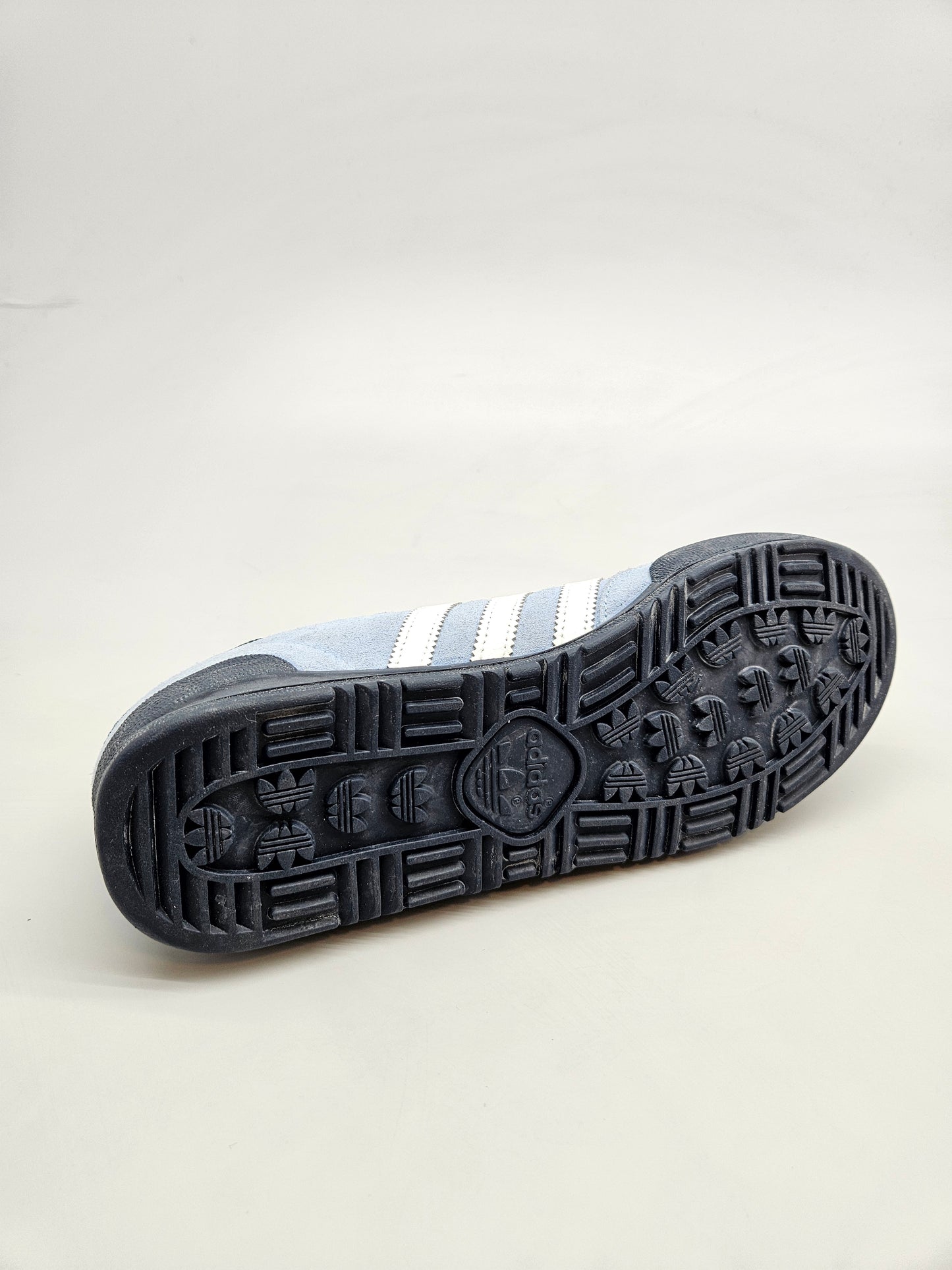 ADIDAS NOVI ORIGINAL PATIKI BR 39