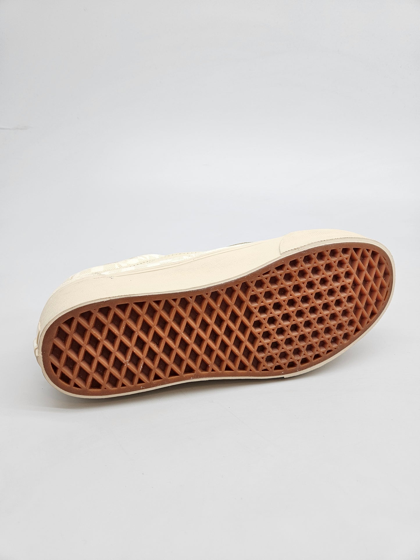 VANS NOVI ORIGINAL PATIKI BR 39