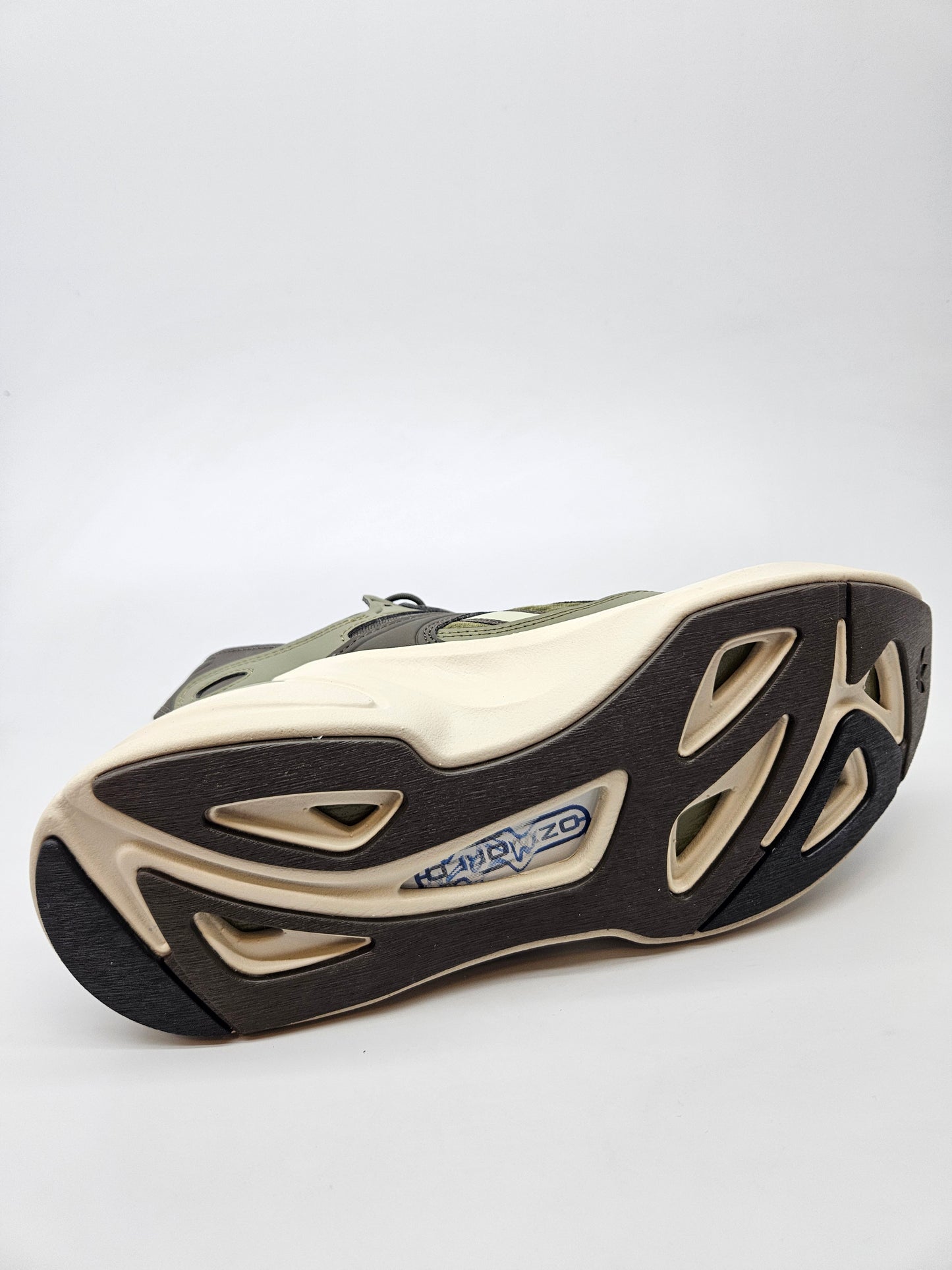 ADIDAS NOVI ORIGINAL PATIKI BR 41