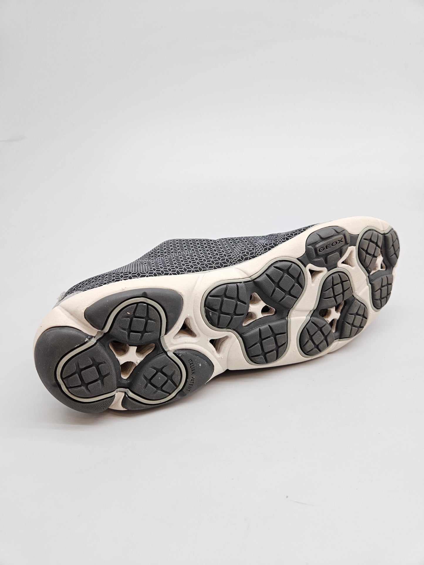 GEOX ORIGINAL PATIKI BR 38