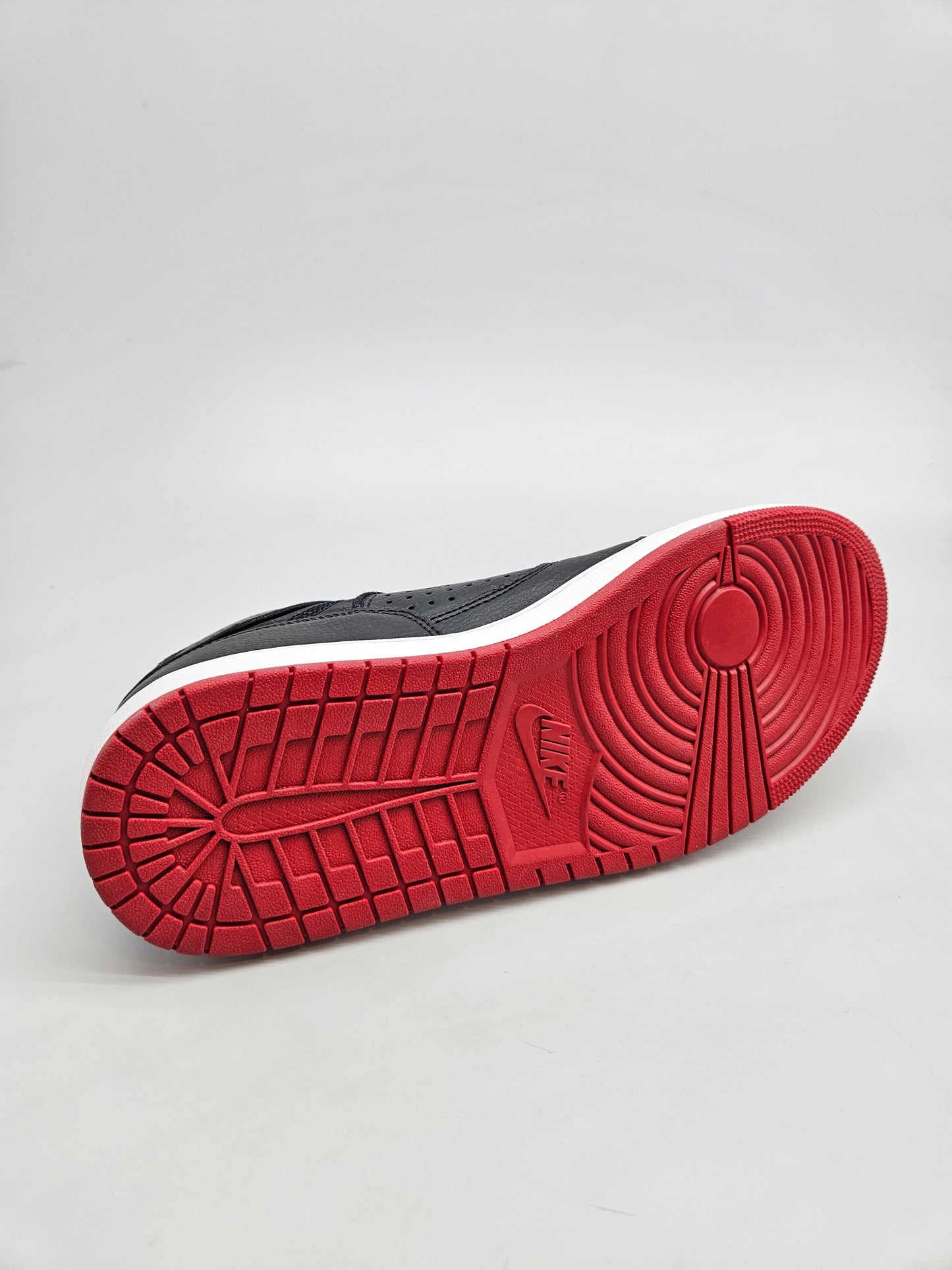 NIKE JORDAN NOVI ORIGINAL PATIKI BR 44