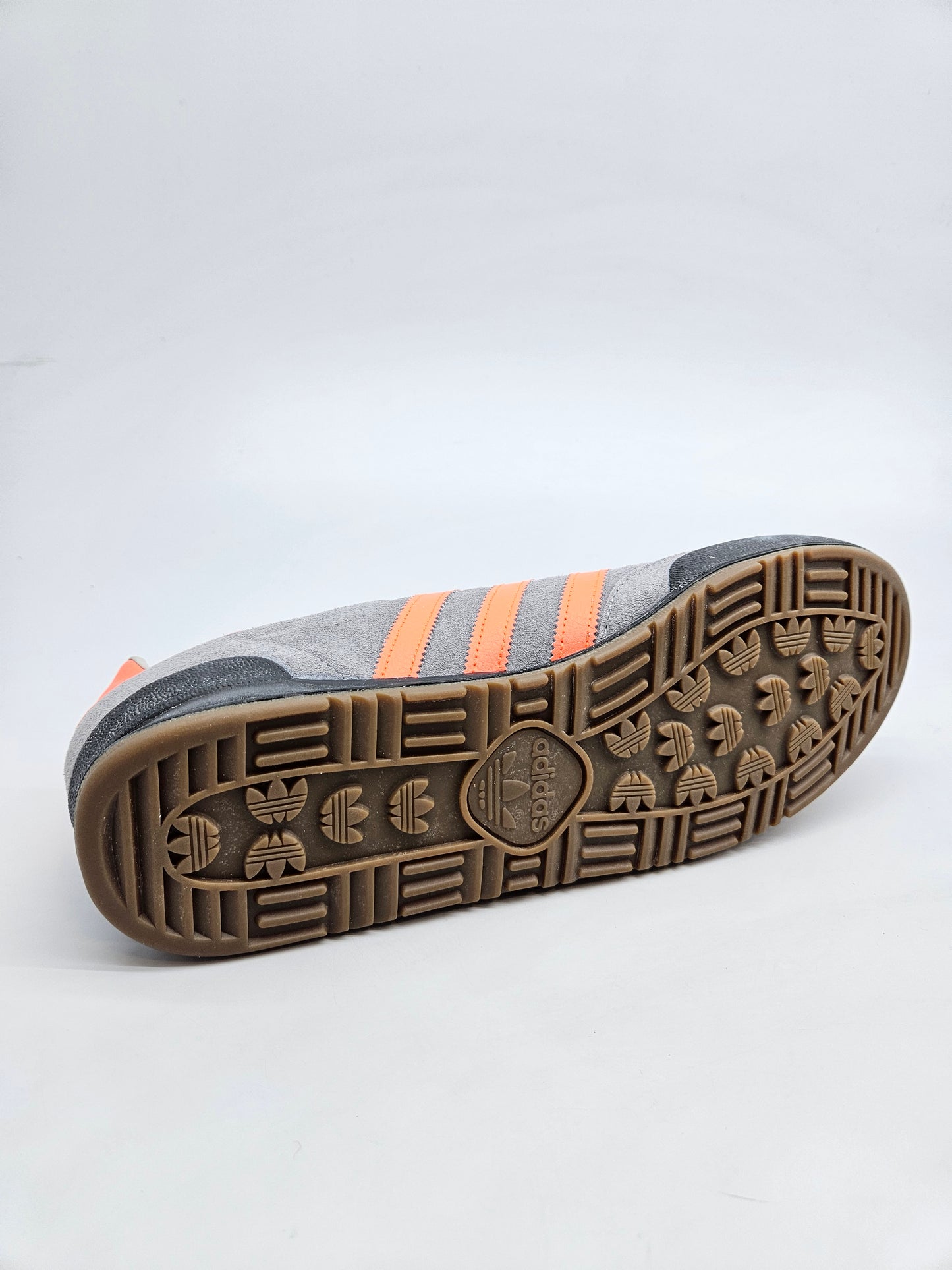 ADIDAS NOVI ORIGINAL PATIKI BR 44