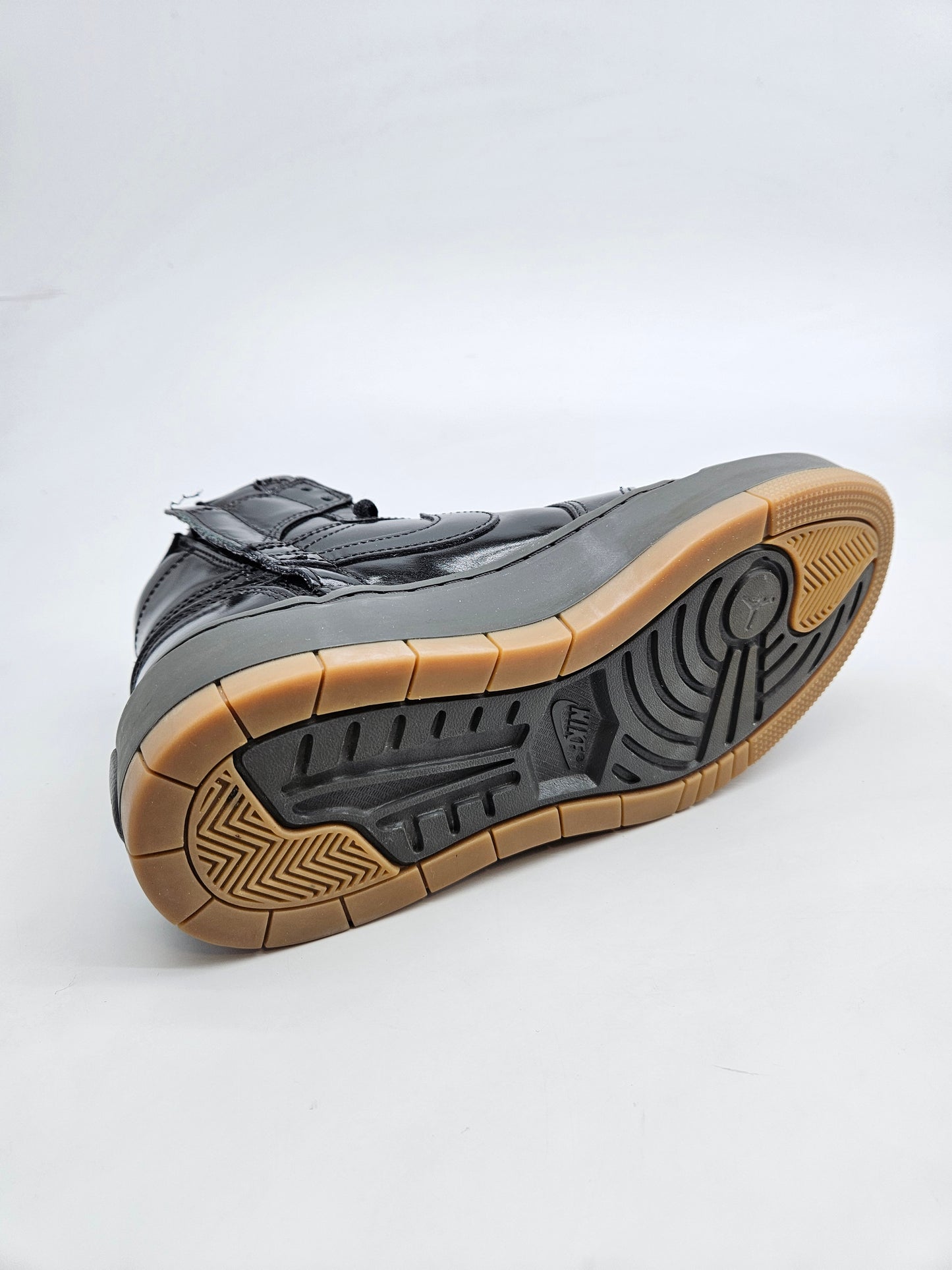 NIKE NOVI ORIGINAL PATIKI BR 38