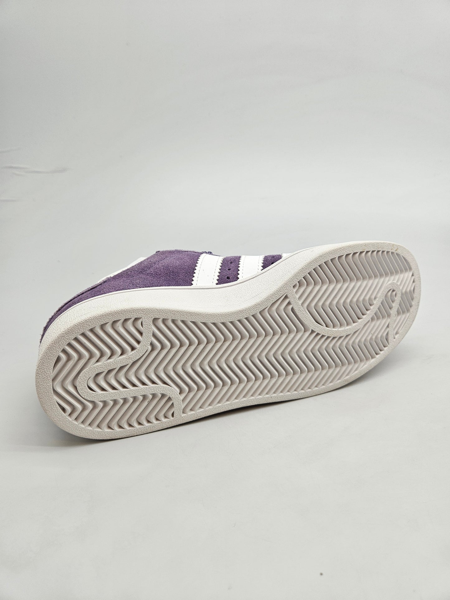 ADIDAS NOVI PATIKI BR 38.5