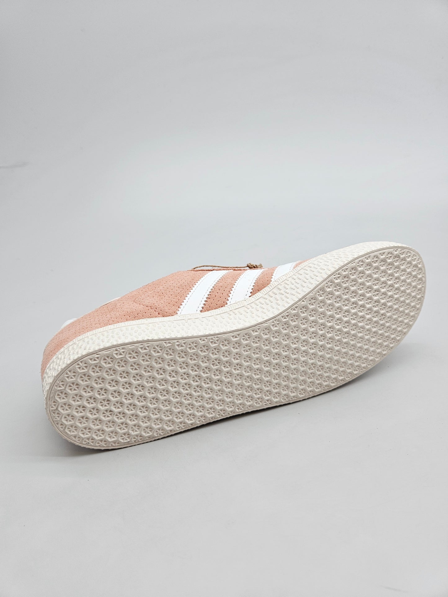 ADIDAS NOVI ORIGINAL PATIKI BR 36.5