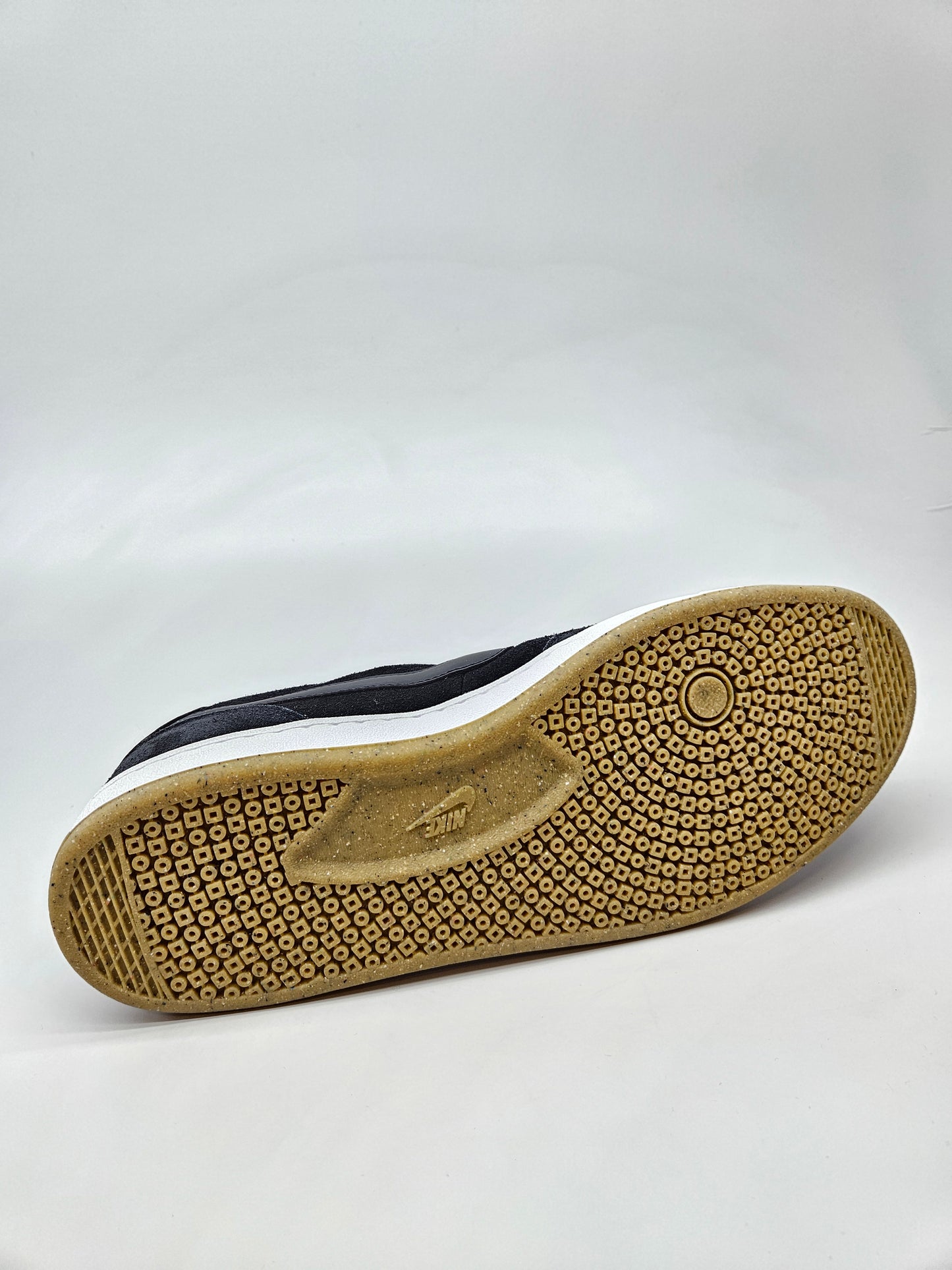 NIKE NOVI ORIGINAL PATIKI BR 45.5