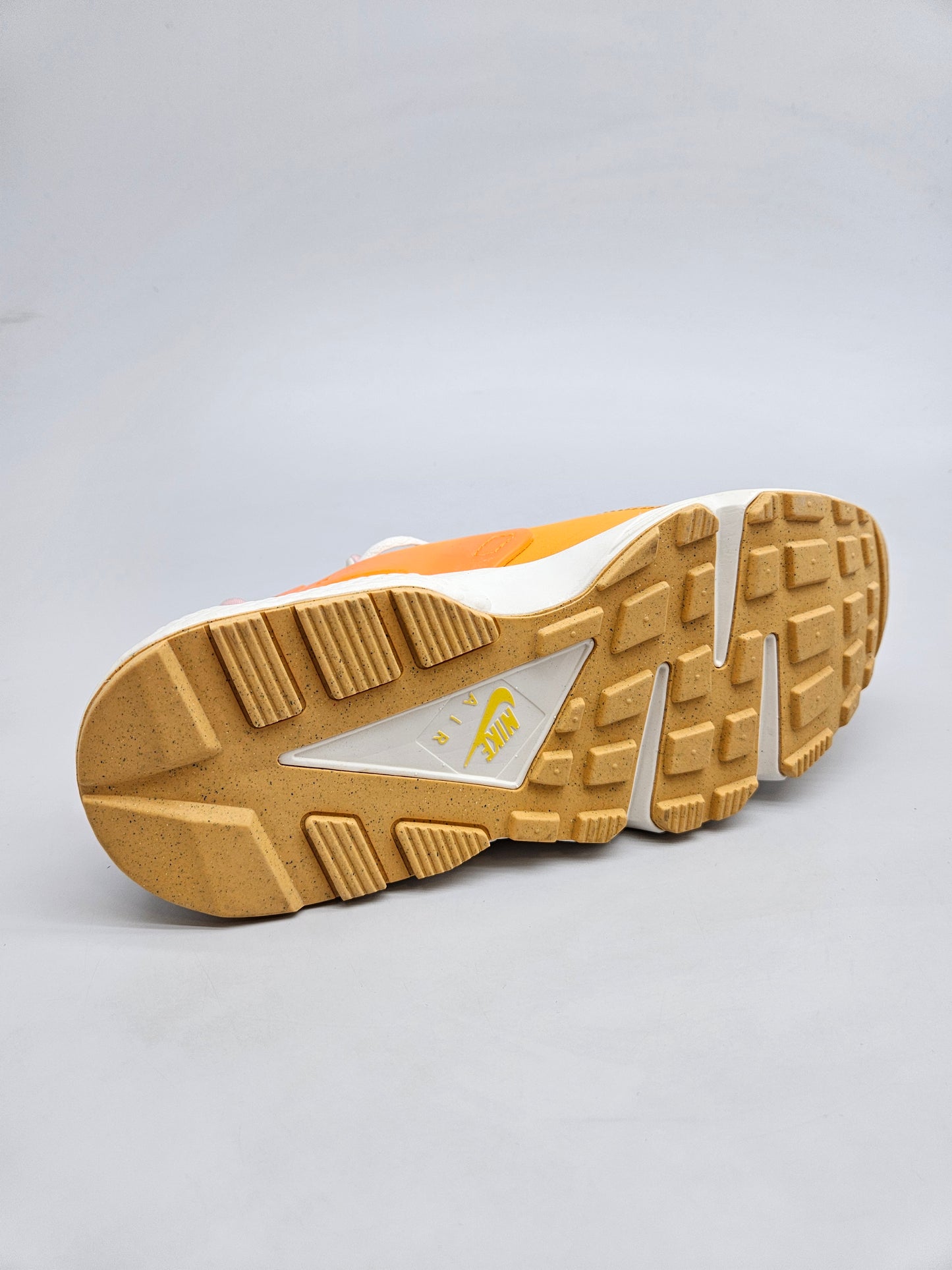 NIKE NOVI ORIGINAL PATIKI BR 40.5
