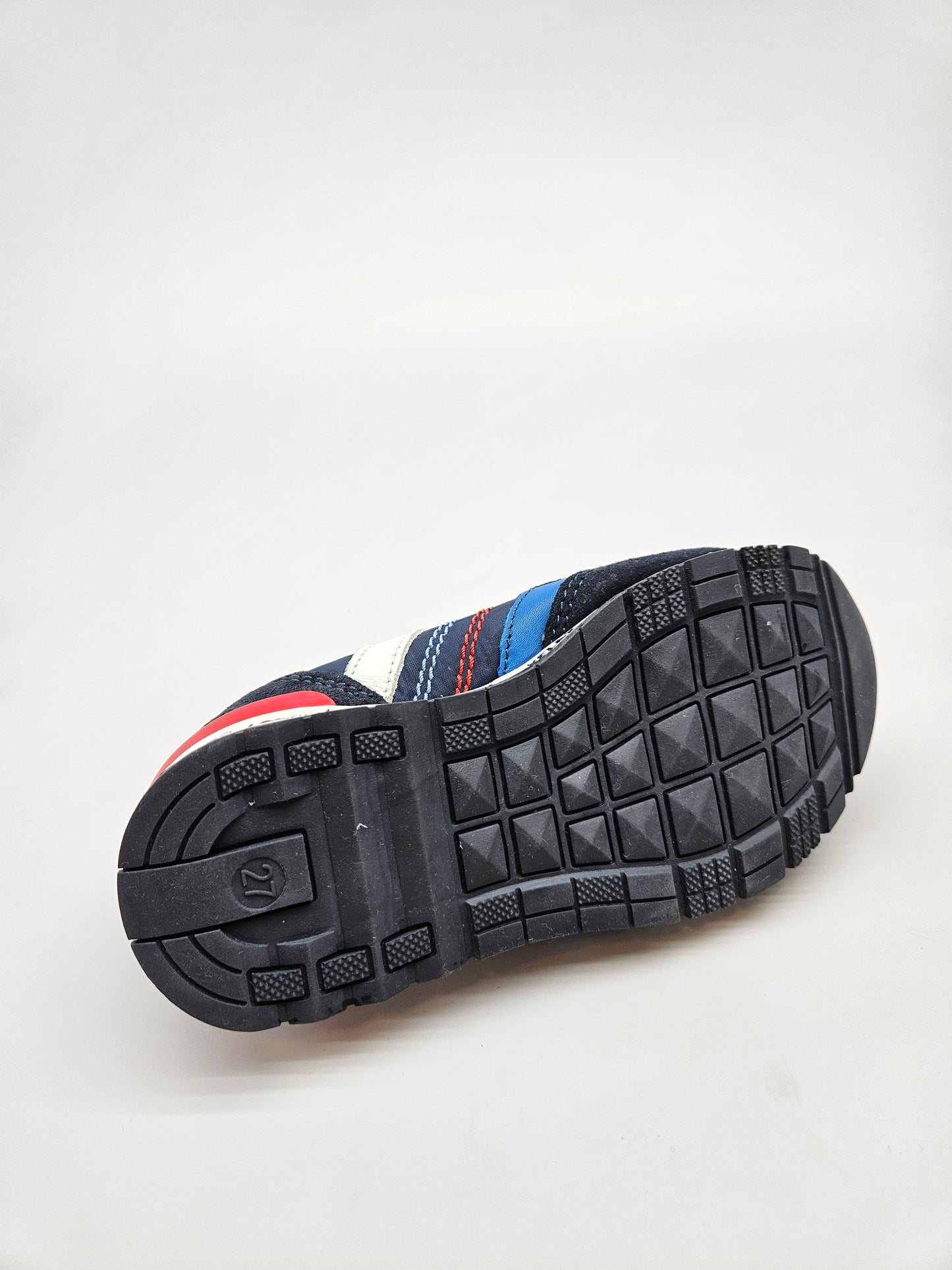 LASOCKI NOVI ORIGINAL PATIKI BR 27
