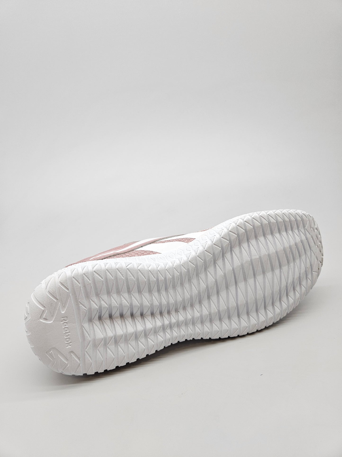 REEBOK NOVI ORIGINAL PATIKI BR 37