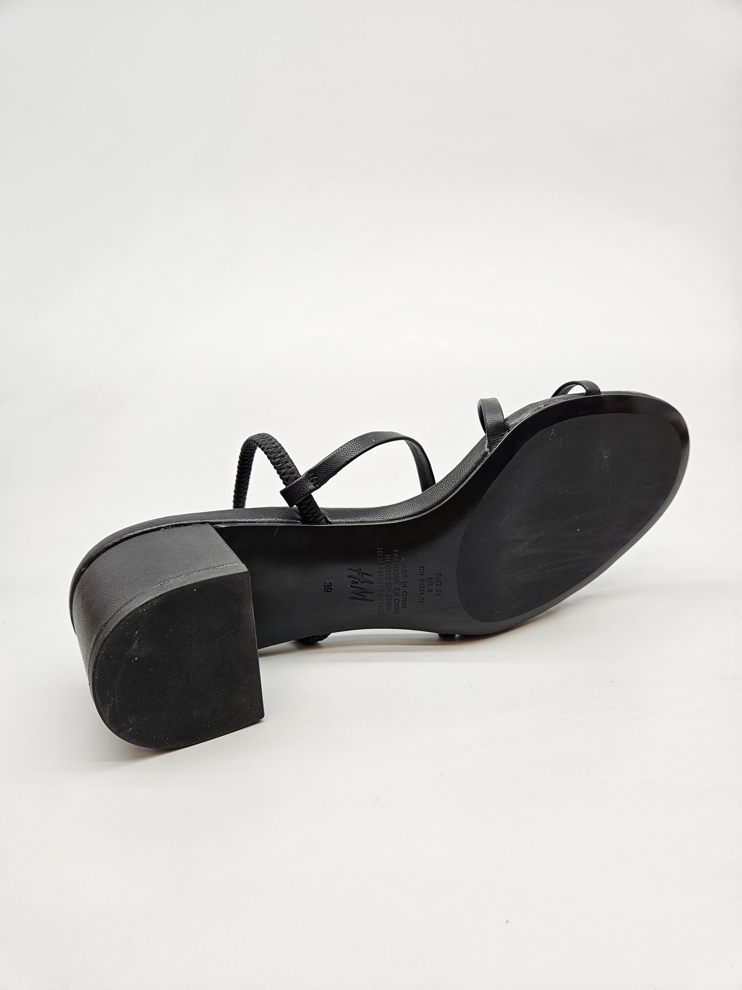 H & M NOVI ORIGINAL SANDALI BR 39