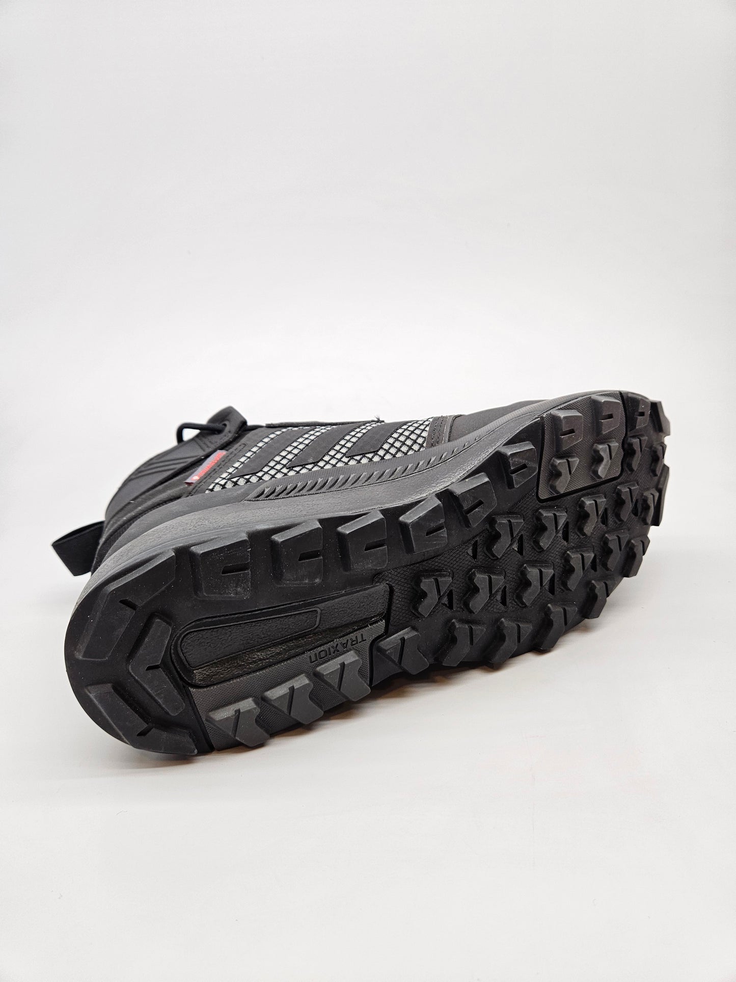 ADIDAS NOVI ORIGINAL PATIKI BR 41