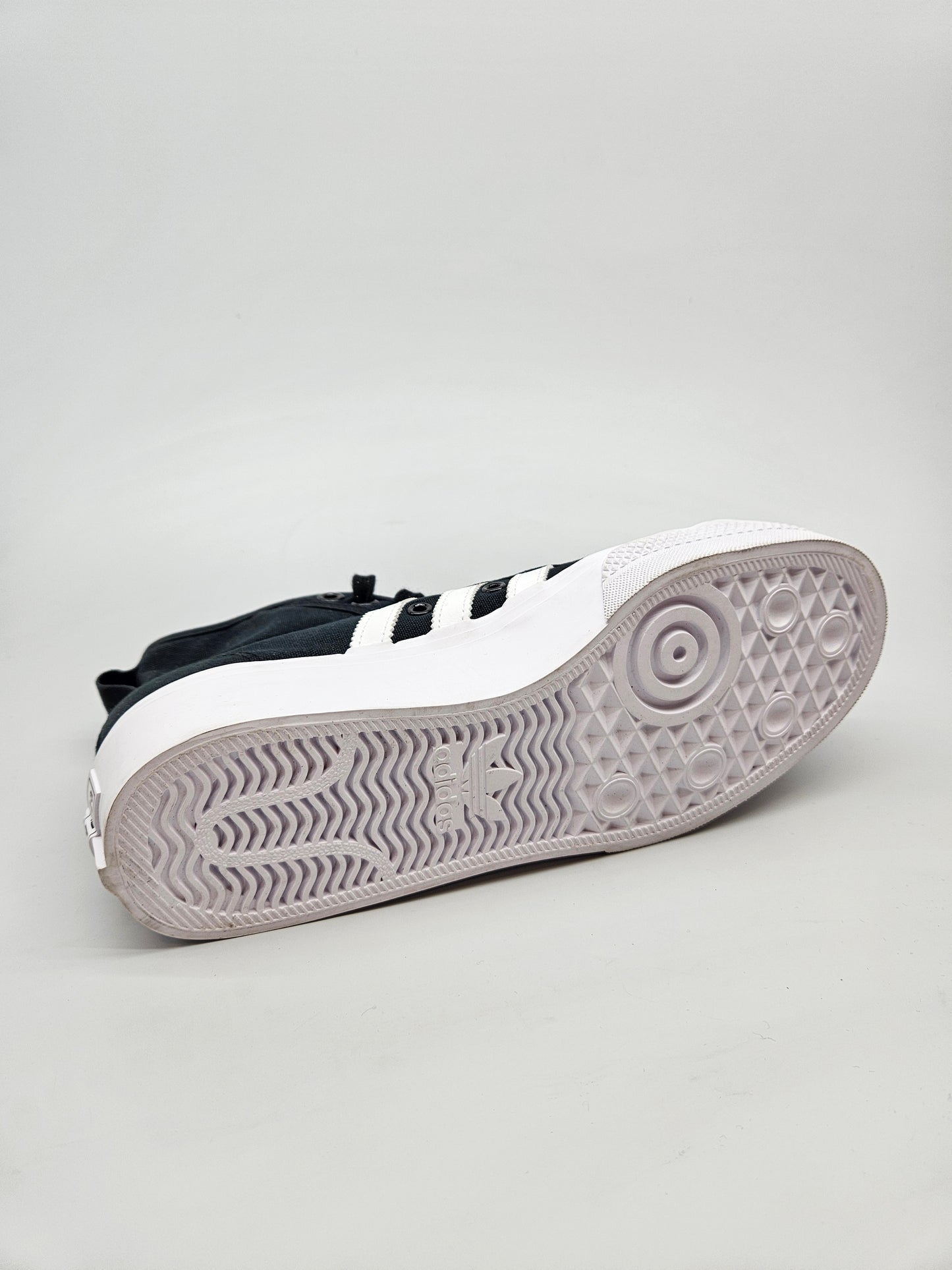 ADIDAS ORIGINAL NOVI PATIKI BR 40