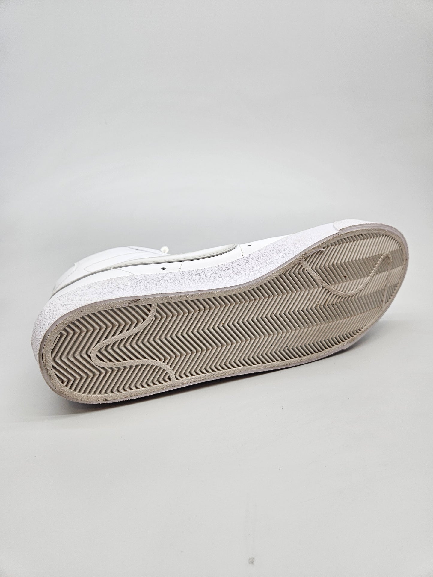 NIKE NOVI ORIGINAL PATIKI BR 44.5