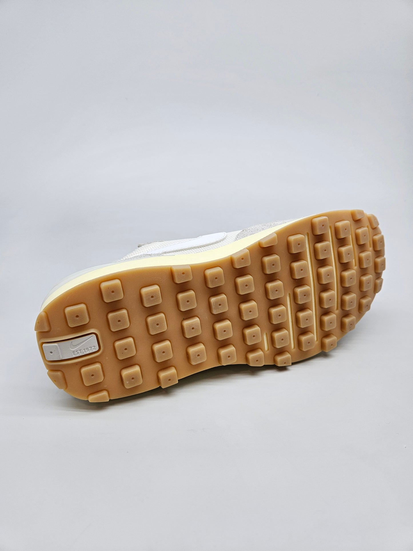 NIKE NOVI ORIGINAL PATIKI BR 38.5