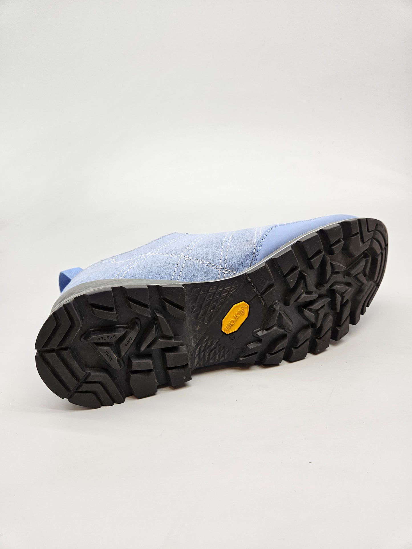 JACK WOLFSKIN VIBRAM ORIGINAL KOZNI PATIKI BR 40