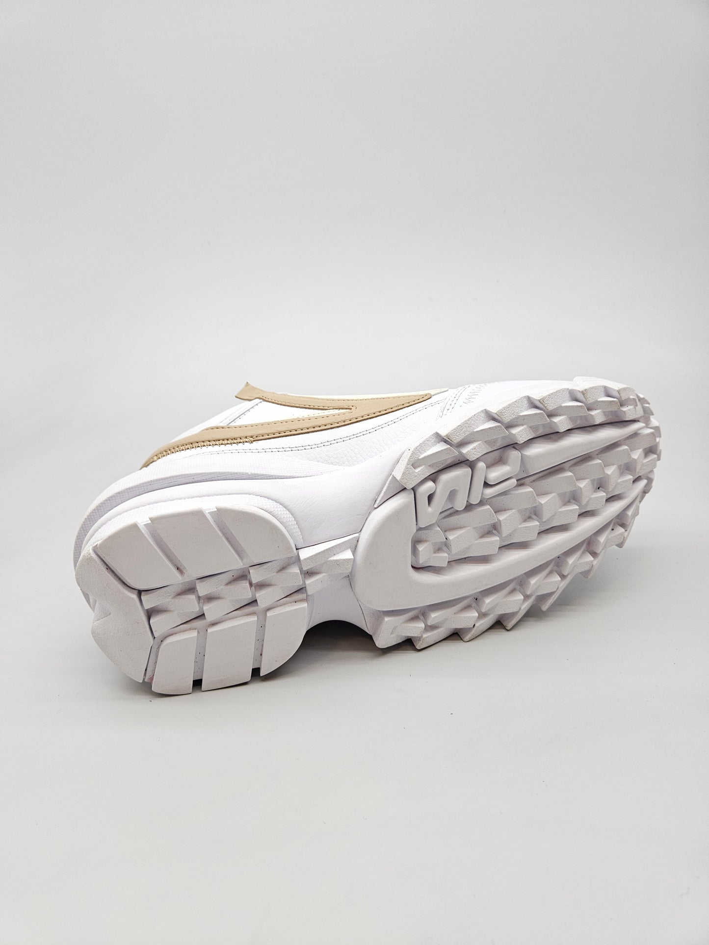 FILA NOVI ORIGINAL PATIKI BR 41