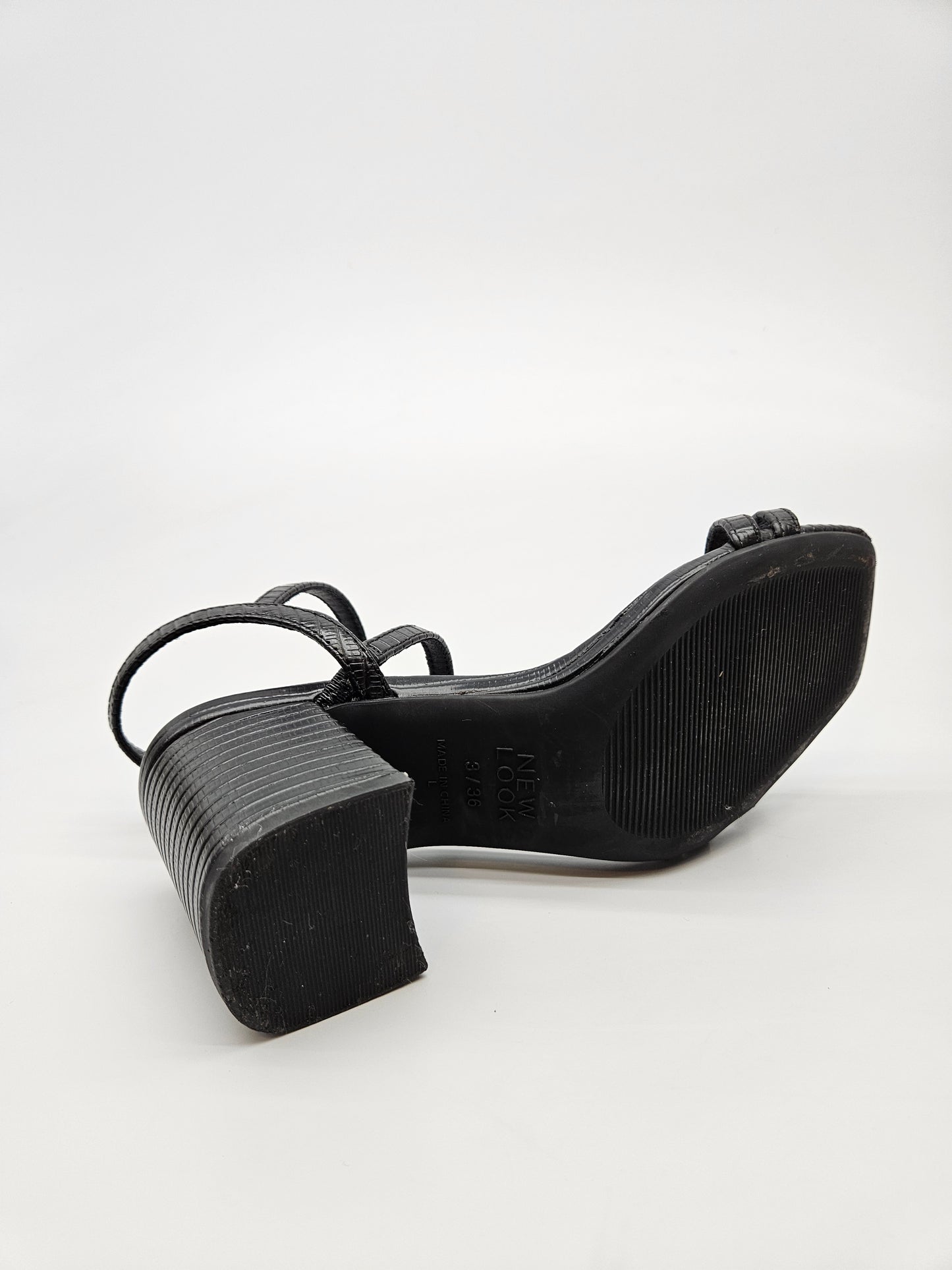 NEW LOOK ORIGINAL SANDALI BR 36