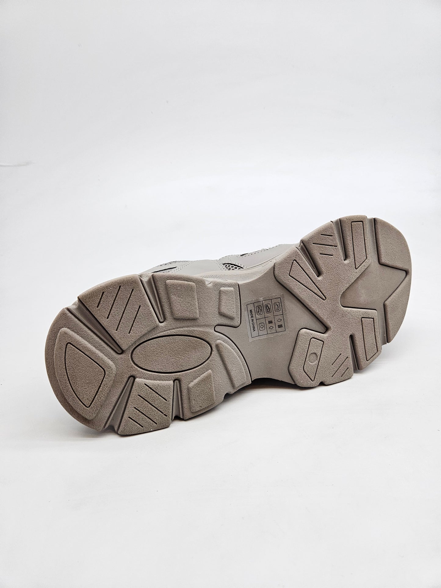 STEVE MADDEN NOVI ORIGINAL PATIKI BR 41