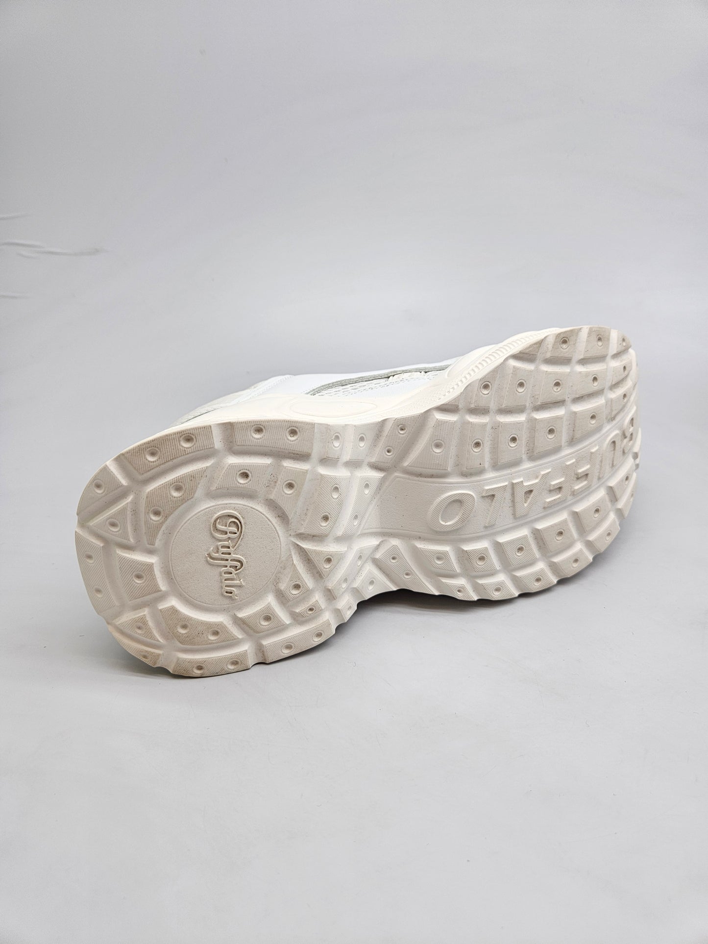 BUFFALO ORIGINAL PATIKI BR 38