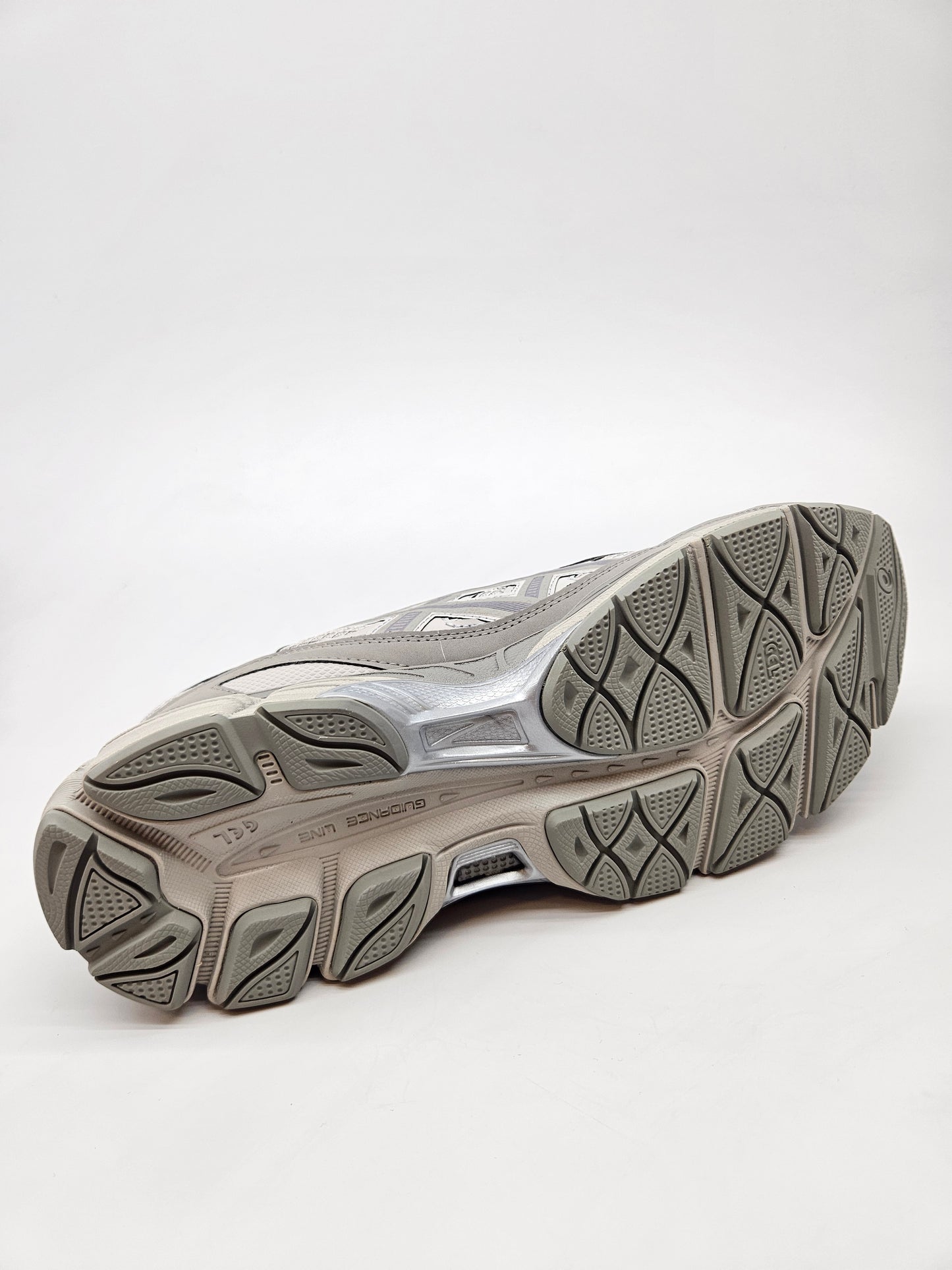 ASICS ORIGINAL NOVI PATIKI BR 44.5
